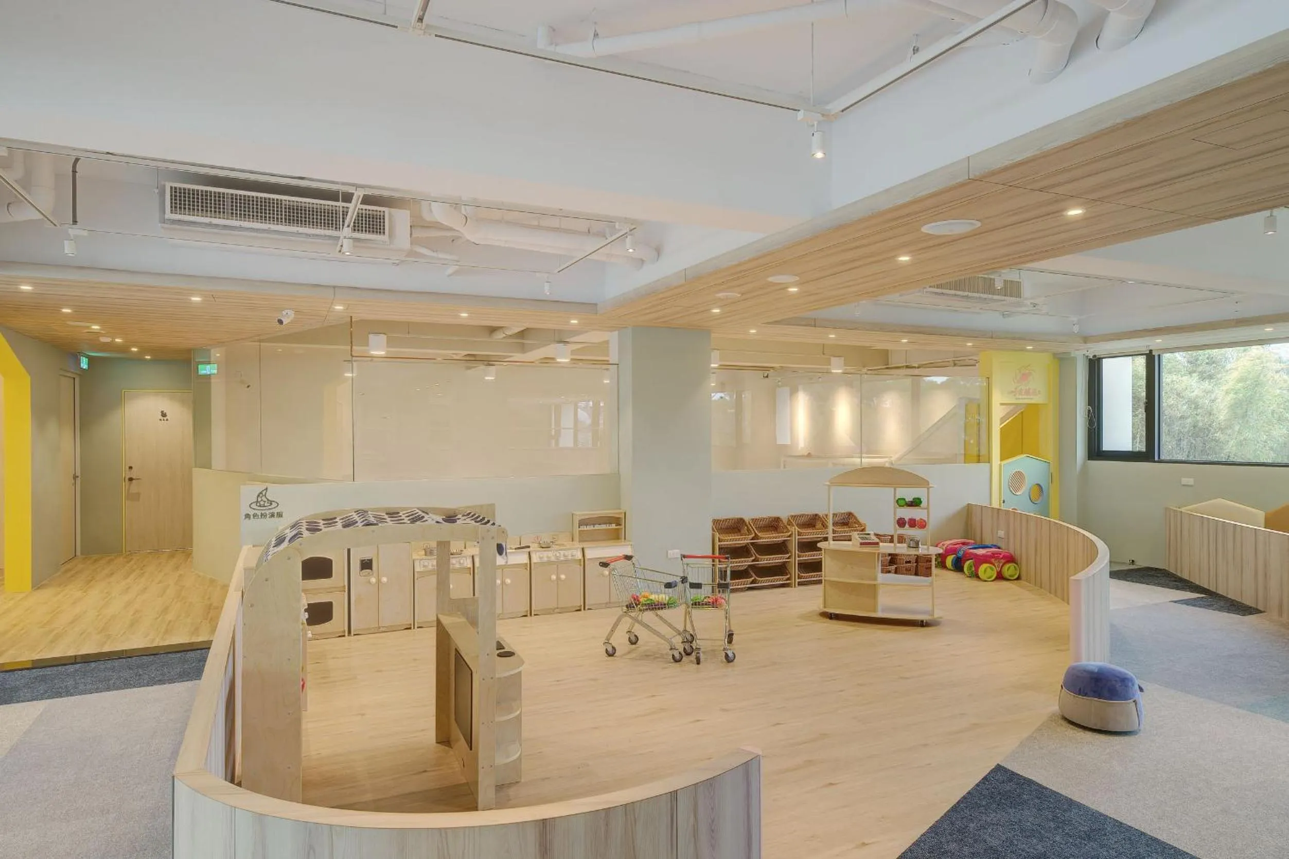 Children play ground in Shineworld 11