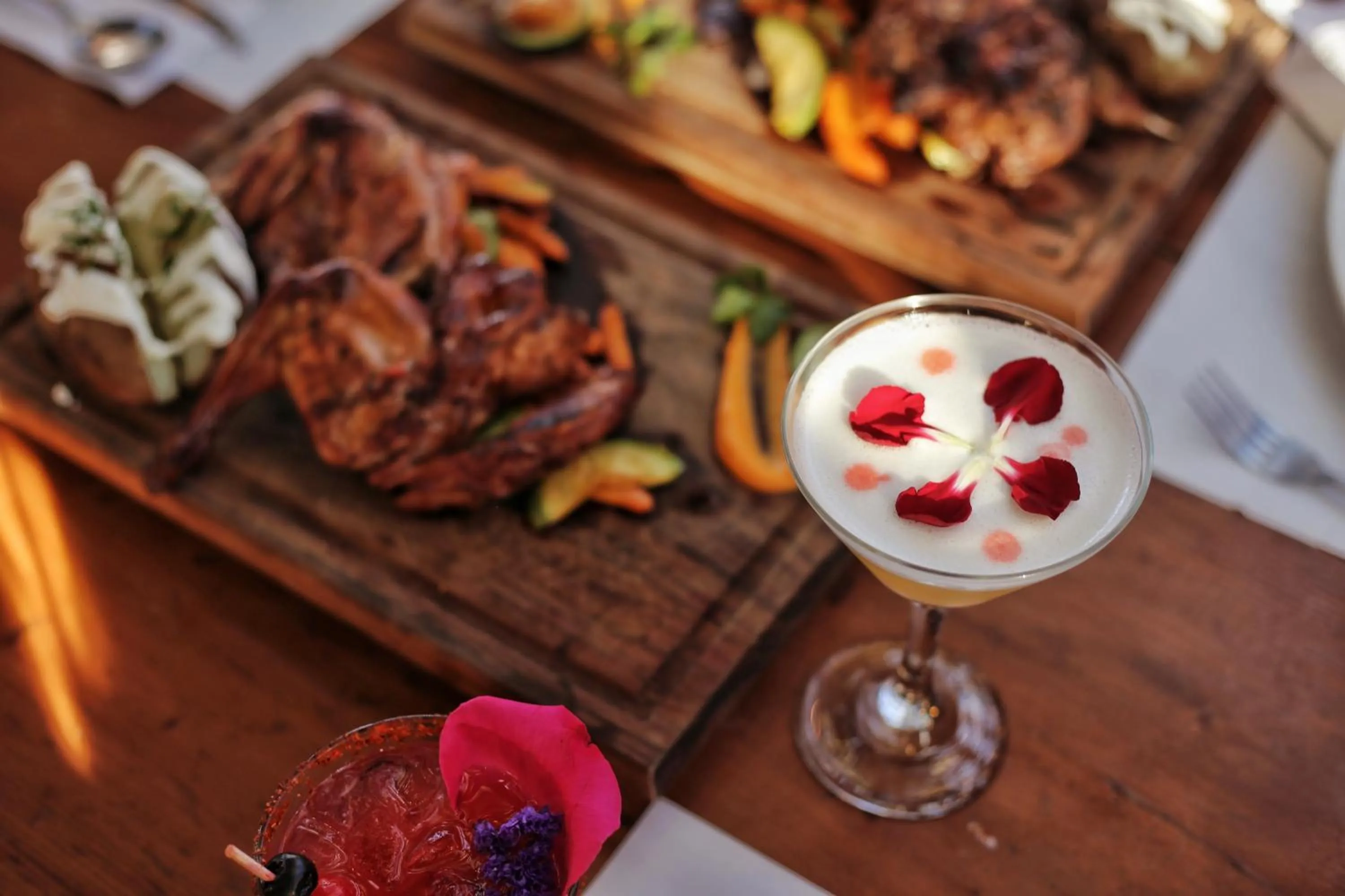 Restaurant/places to eat in Hotel Valle 13 Ruta del Vino