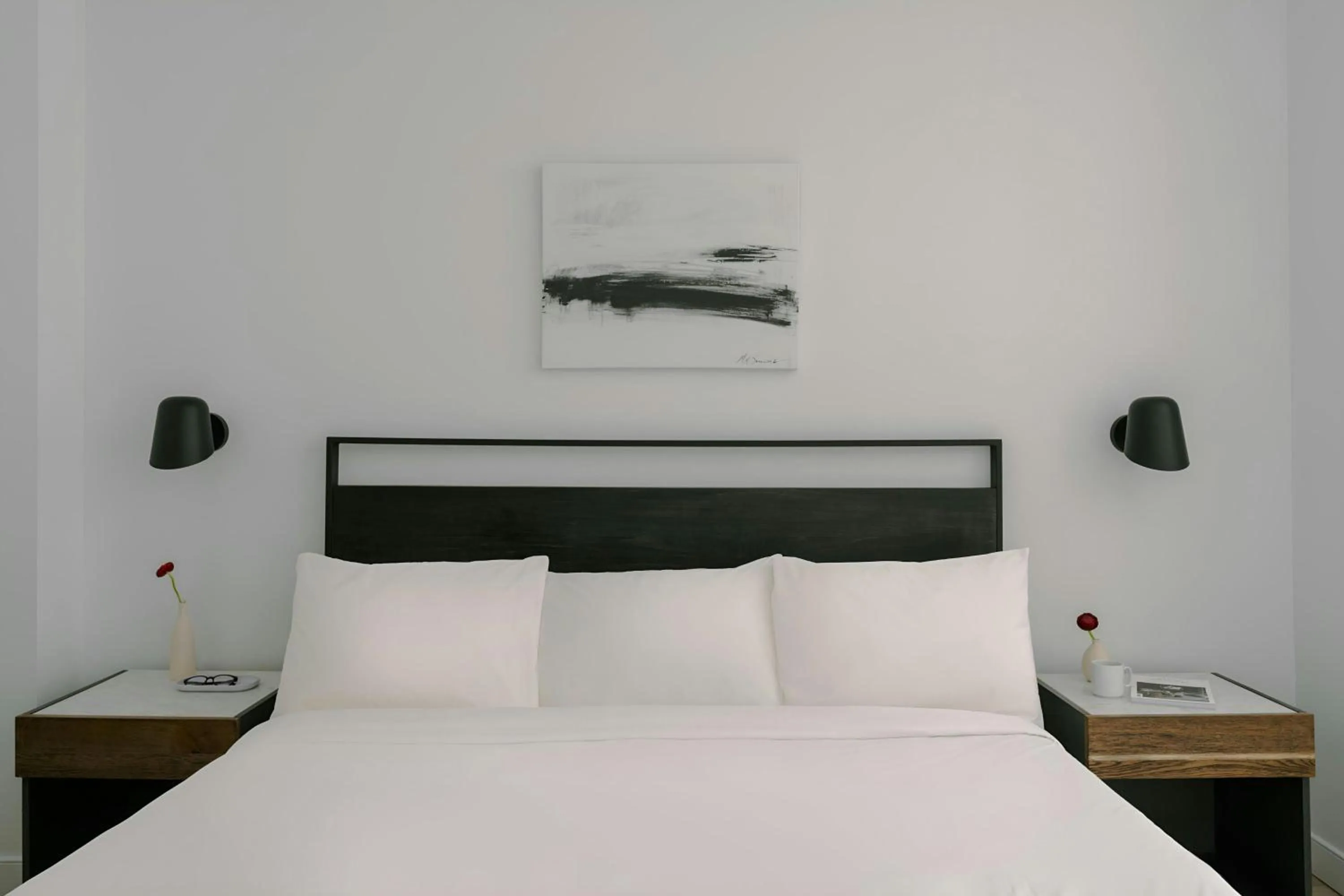 Bedroom, Bed in Sonder by Marriott Bonvoy The Witherspoon Apartments Center City