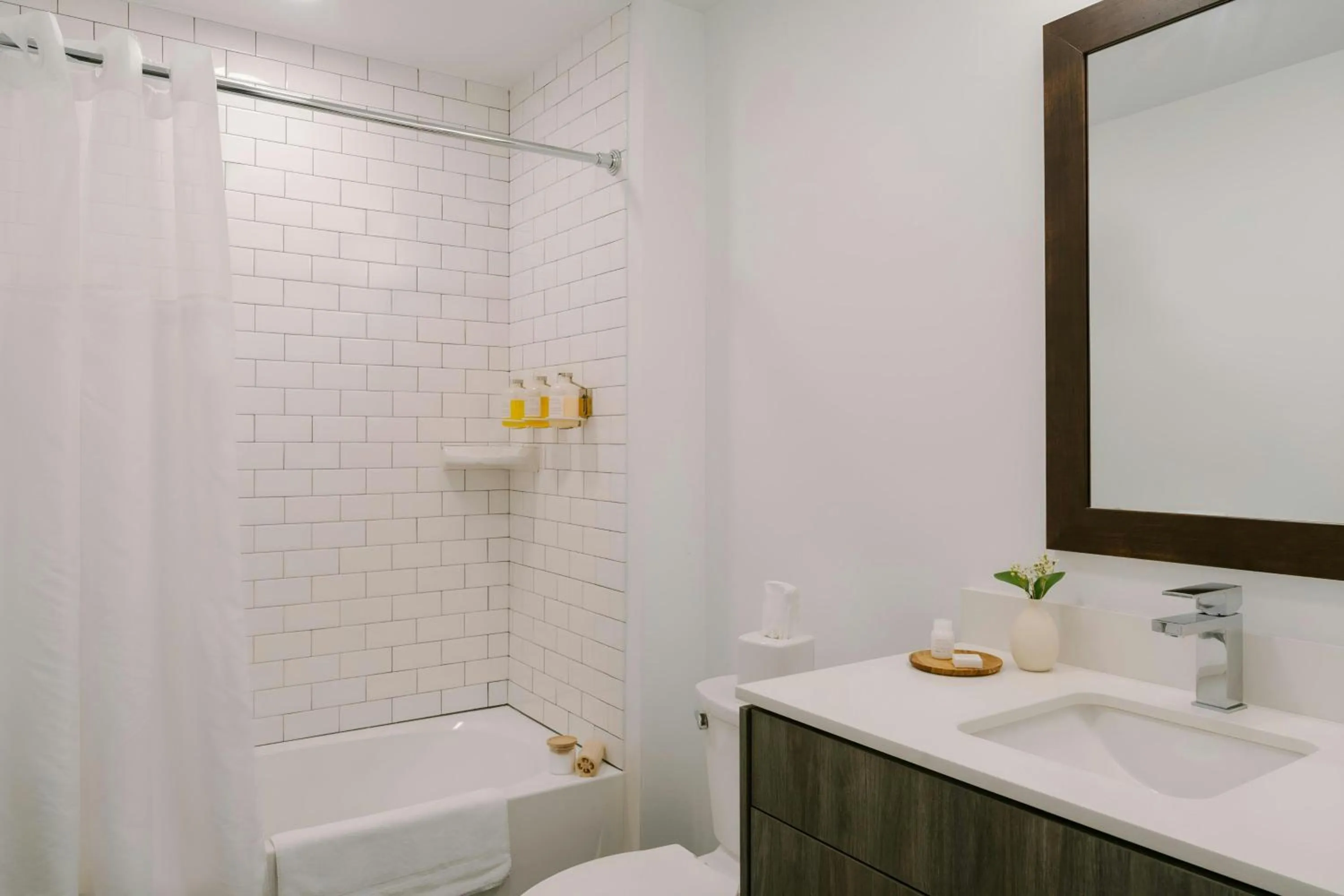Bathroom in Sonder by Marriott Bonvoy The Witherspoon Apartments Center City