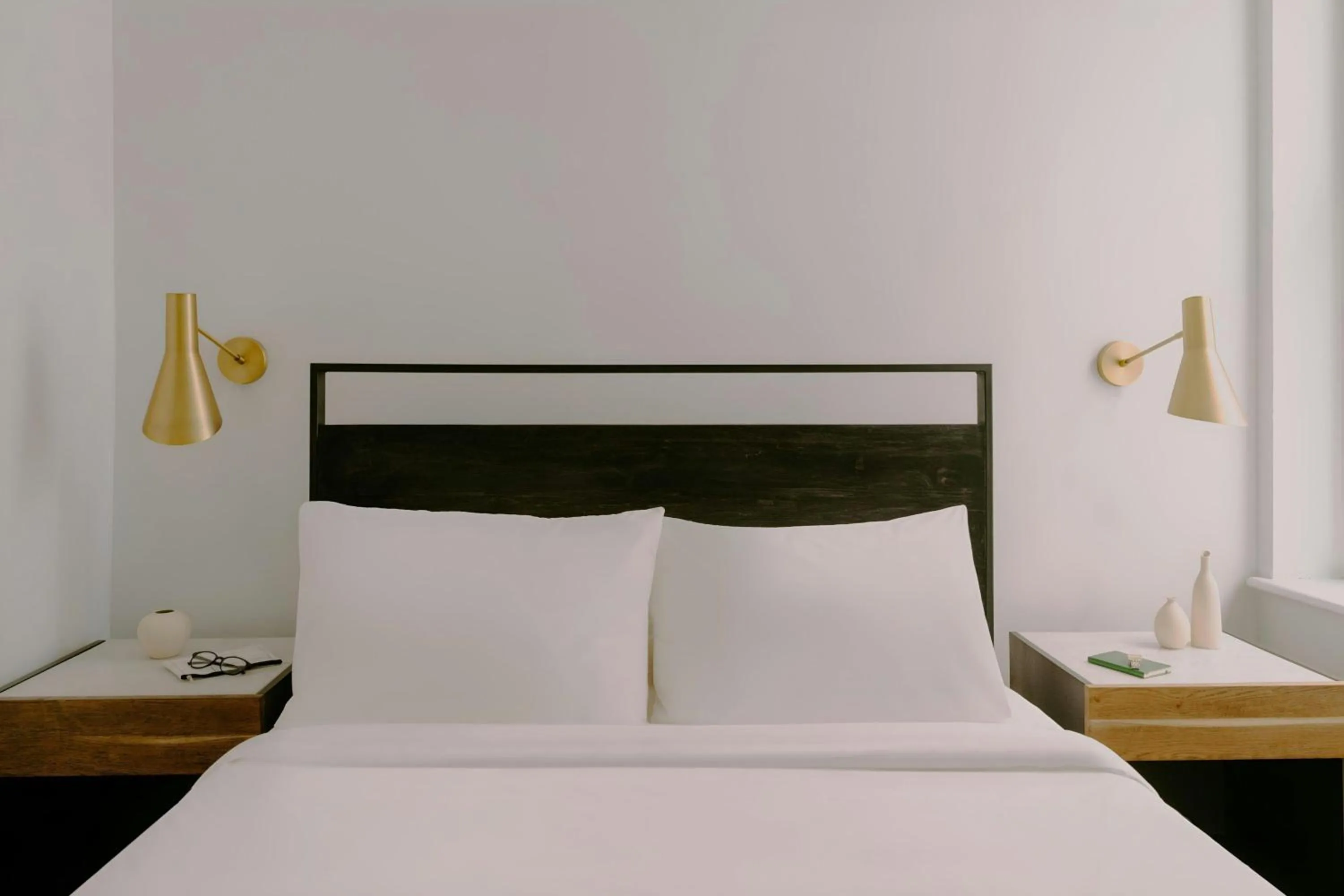 Bedroom, Bed in Sonder by Marriott Bonvoy The Witherspoon Apartments Center City