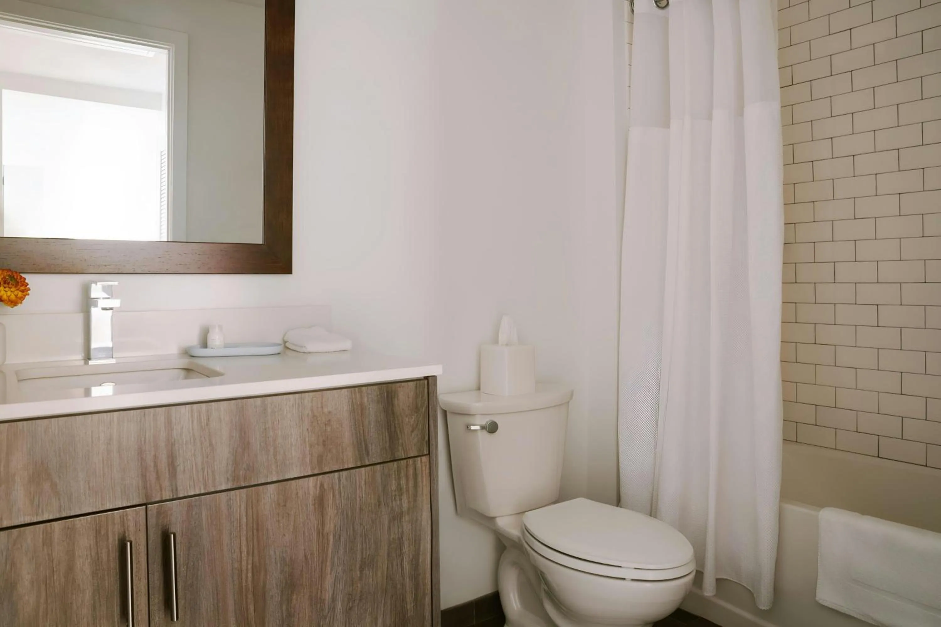 Bathroom in Sonder by Marriott Bonvoy The Witherspoon Apartments Center City