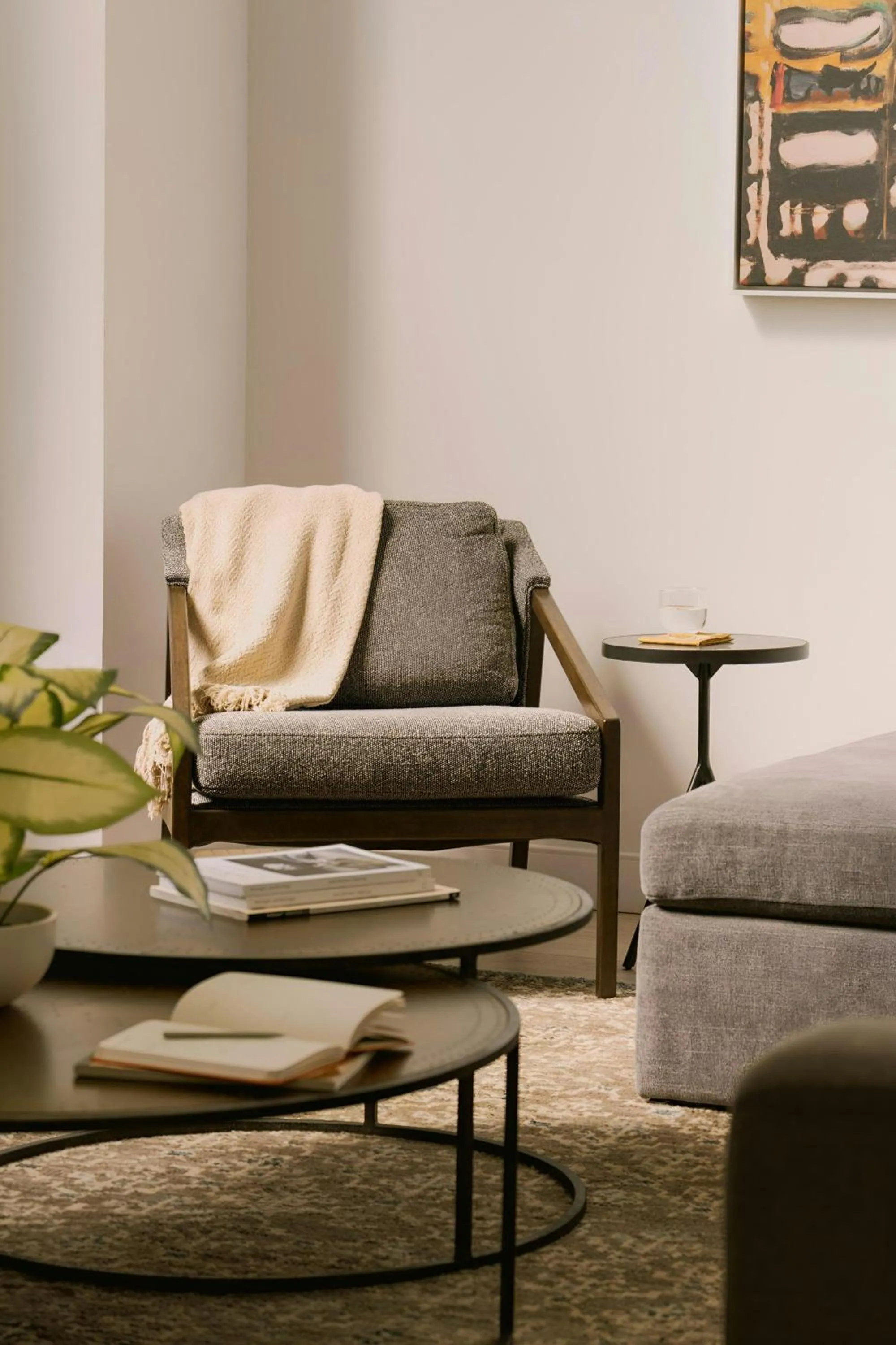 Living room in Sonder by Marriott Bonvoy The Witherspoon Apartments Center City