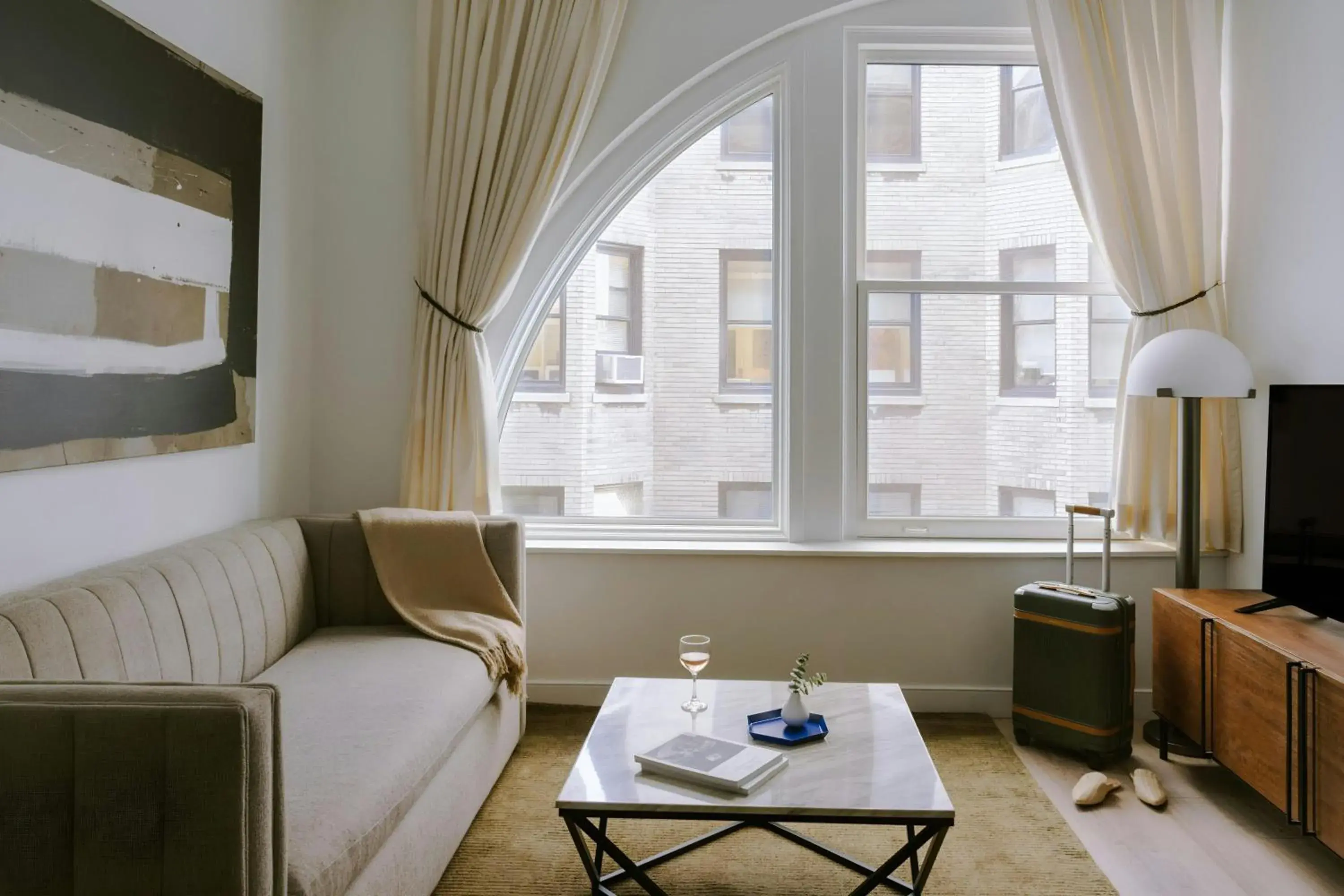 One-Bedroom Spacious Apartment with Queen and Sofa Bed in Sonder by Marriott Bonvoy The Witherspoon Apartments Center City One-Bedroom Spacious Apartment with Queen and Sofa Bed in Sonder by Marriott Bonvoy The Witherspoon Apartments Center City