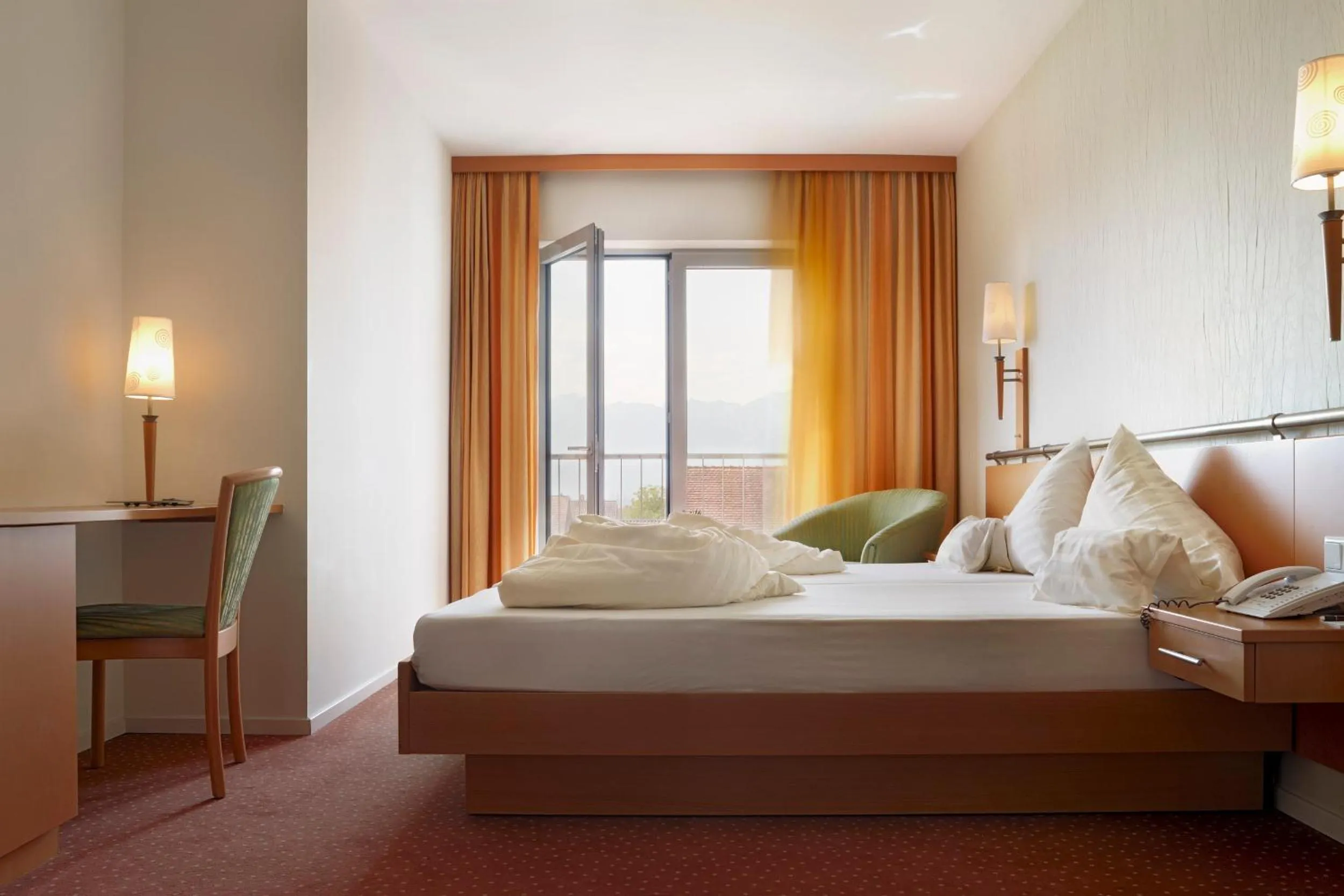 Bed in Hotel Restaurant Mohren