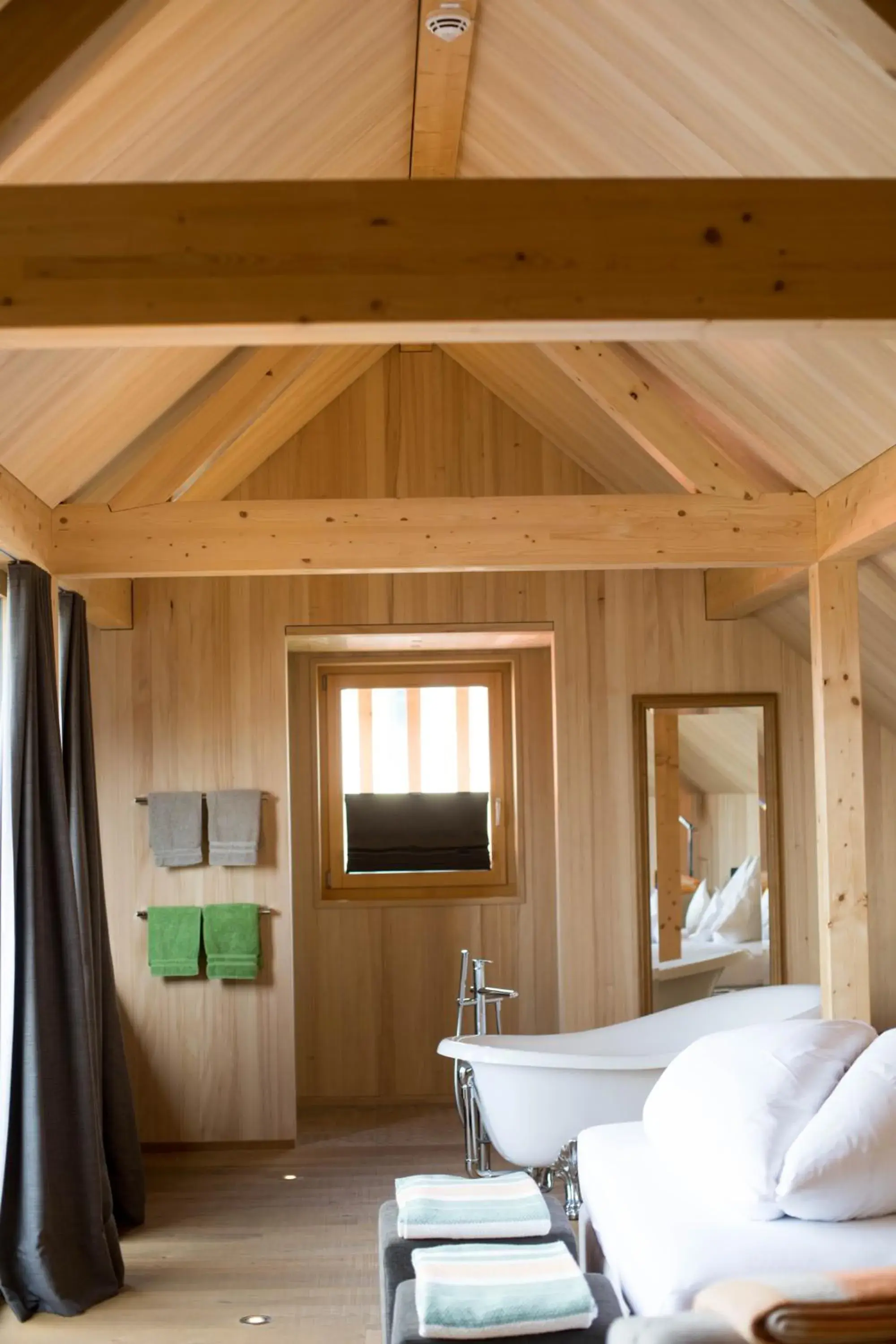 Suite with Balcony and Garden View - single occupancy in Hotel Restaurant Mohren Suite with Balcony and Garden View - single occupancy in Hotel Restaurant Mohren