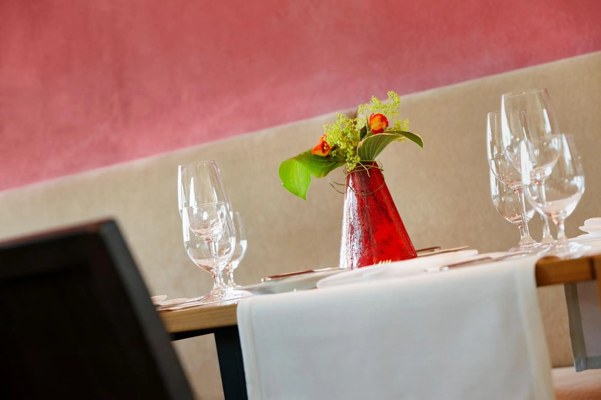 Restaurant/places to eat in Hotel Restaurant Mohren