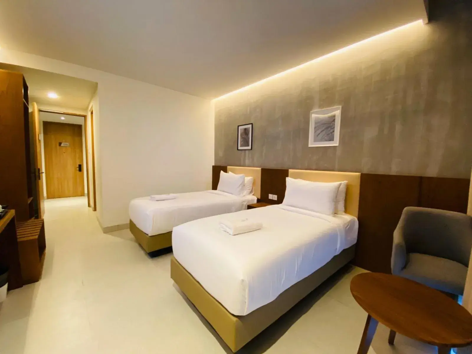 Twin Room with Garden View in Kambaniru Beach Hotel and Resort Twin Room with Garden View in Kambaniru Beach Hotel and Resort