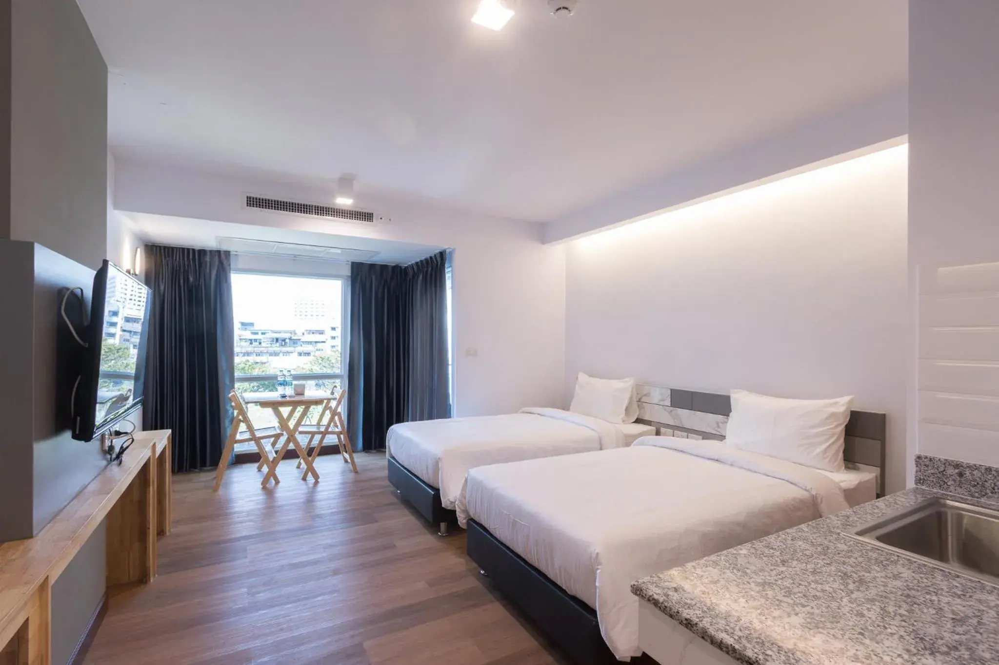 Bed in The Key Point Hotel Bed in The Key Point Hotel