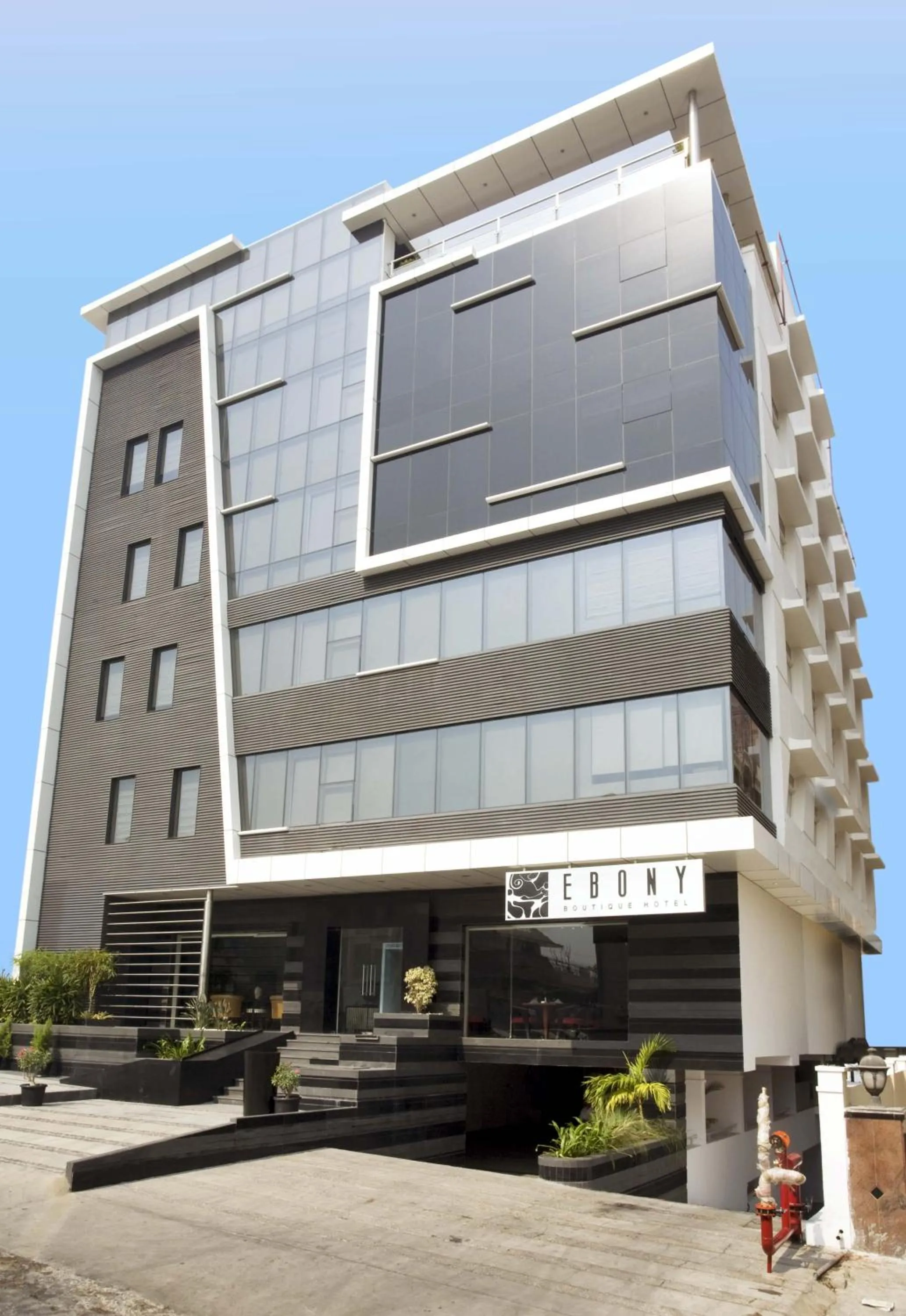 Ebony Boutique Hotel