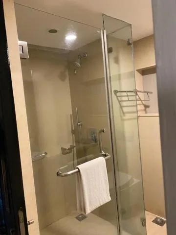 Bathroom in Ebony Boutique Hotel