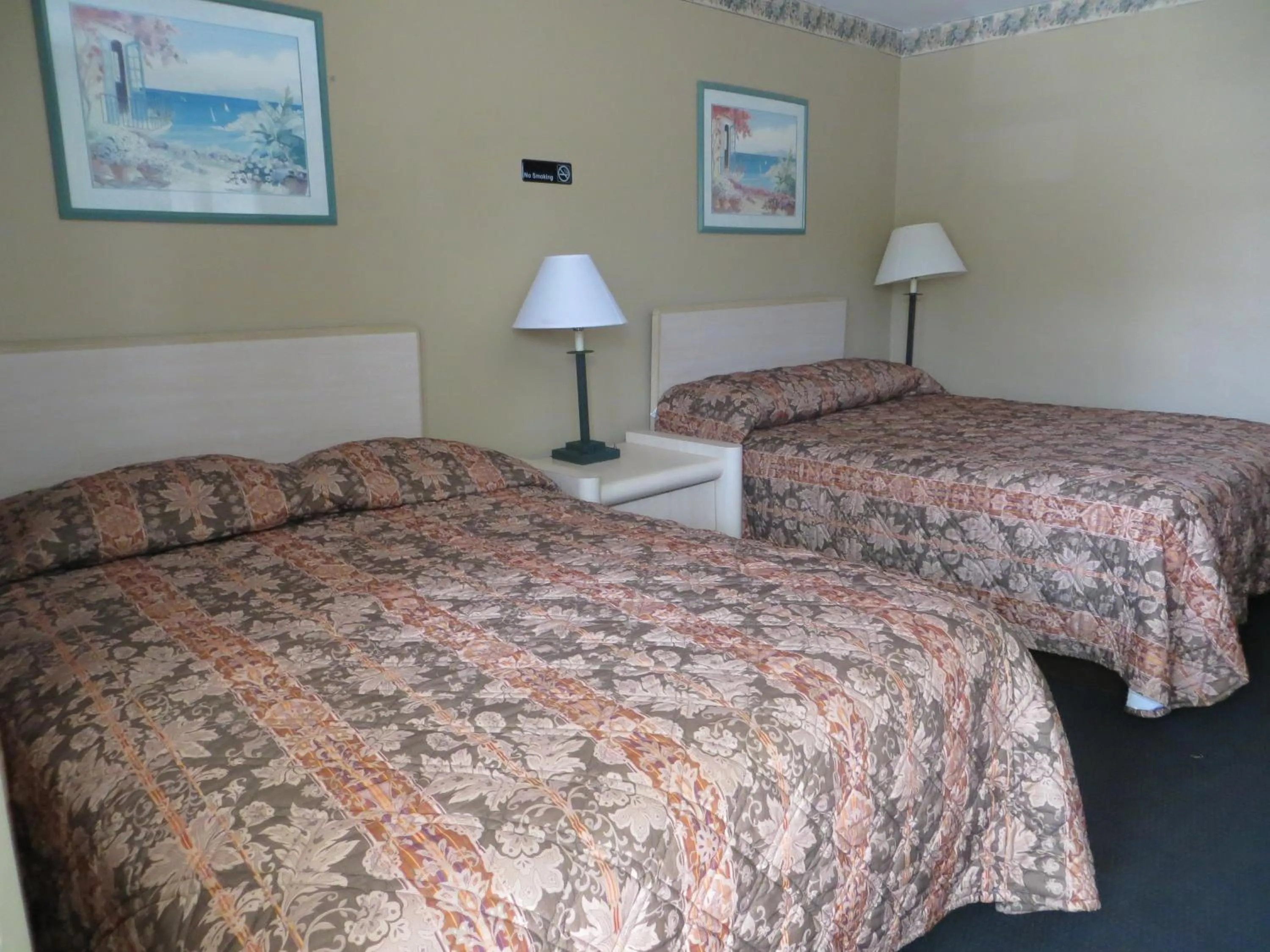 Bed in Country Lodge