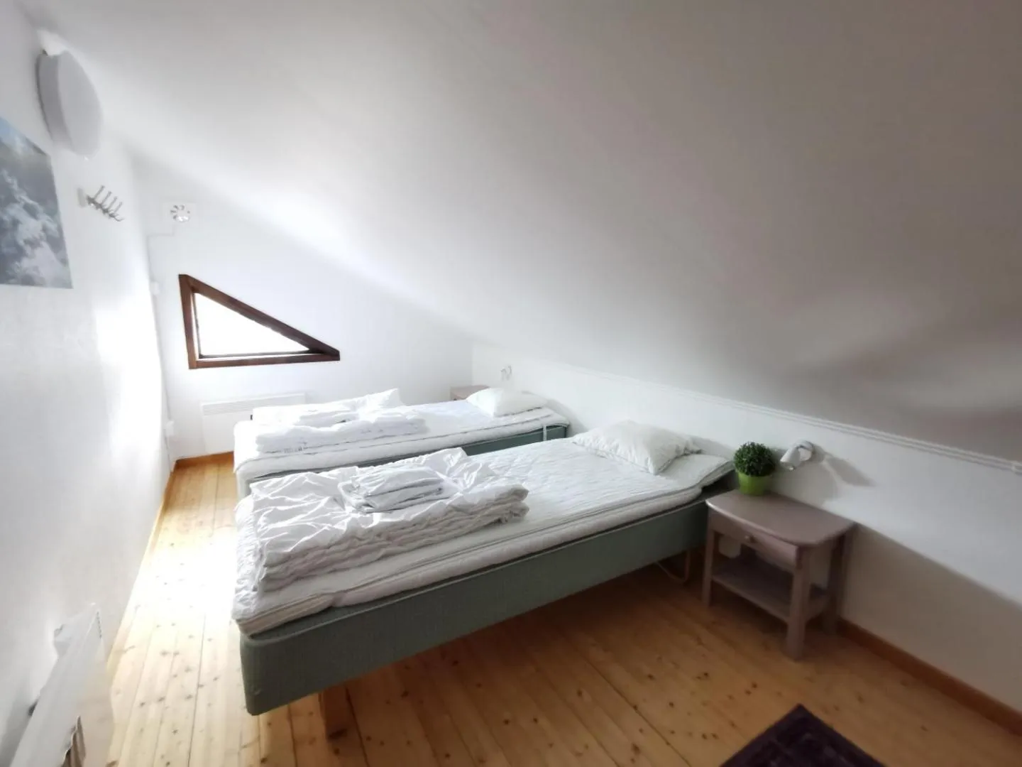 Bed in Abisko Guesthouse & Activities