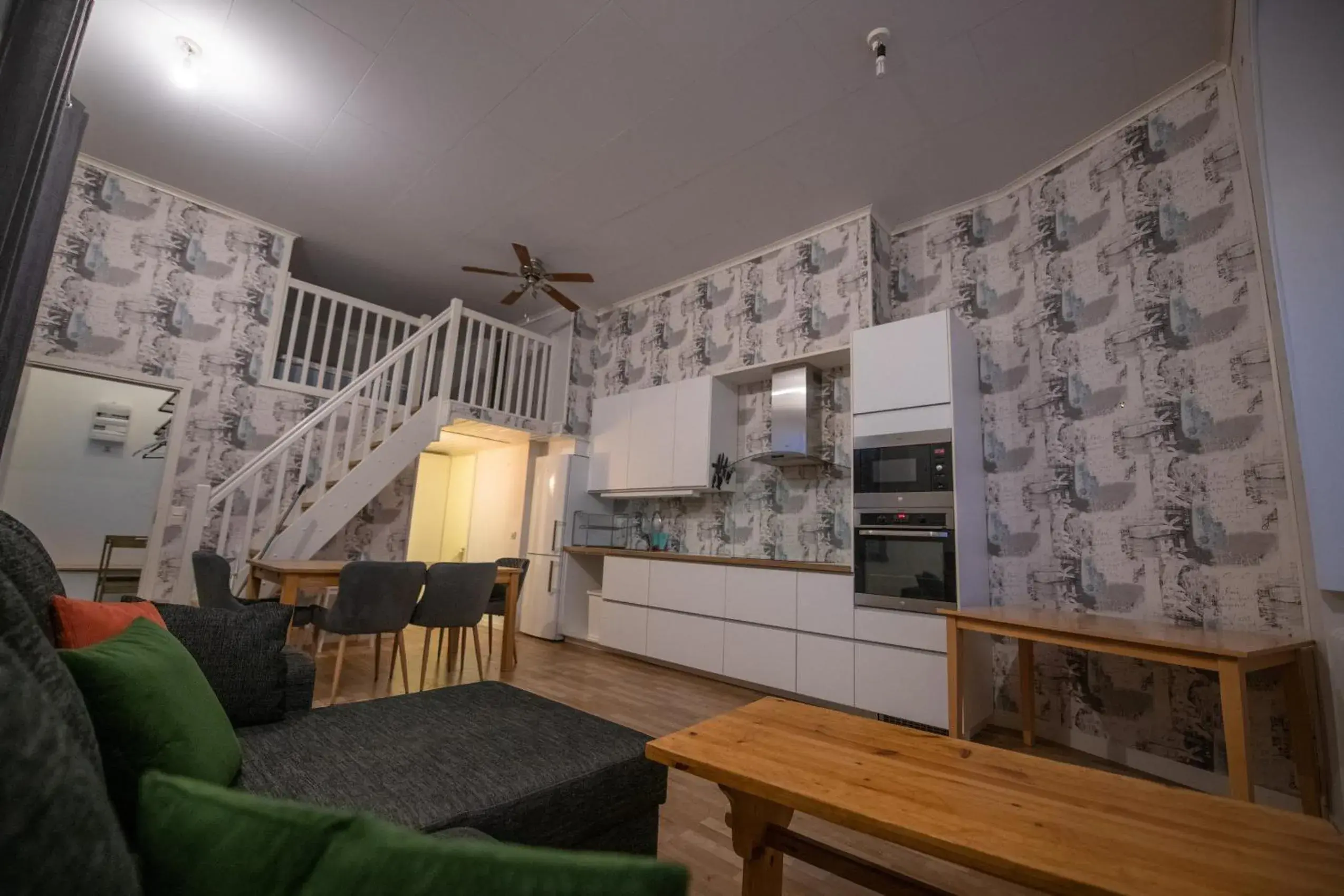 Loft in Abisko Guesthouse & Activities Loft in Abisko Guesthouse & Activities