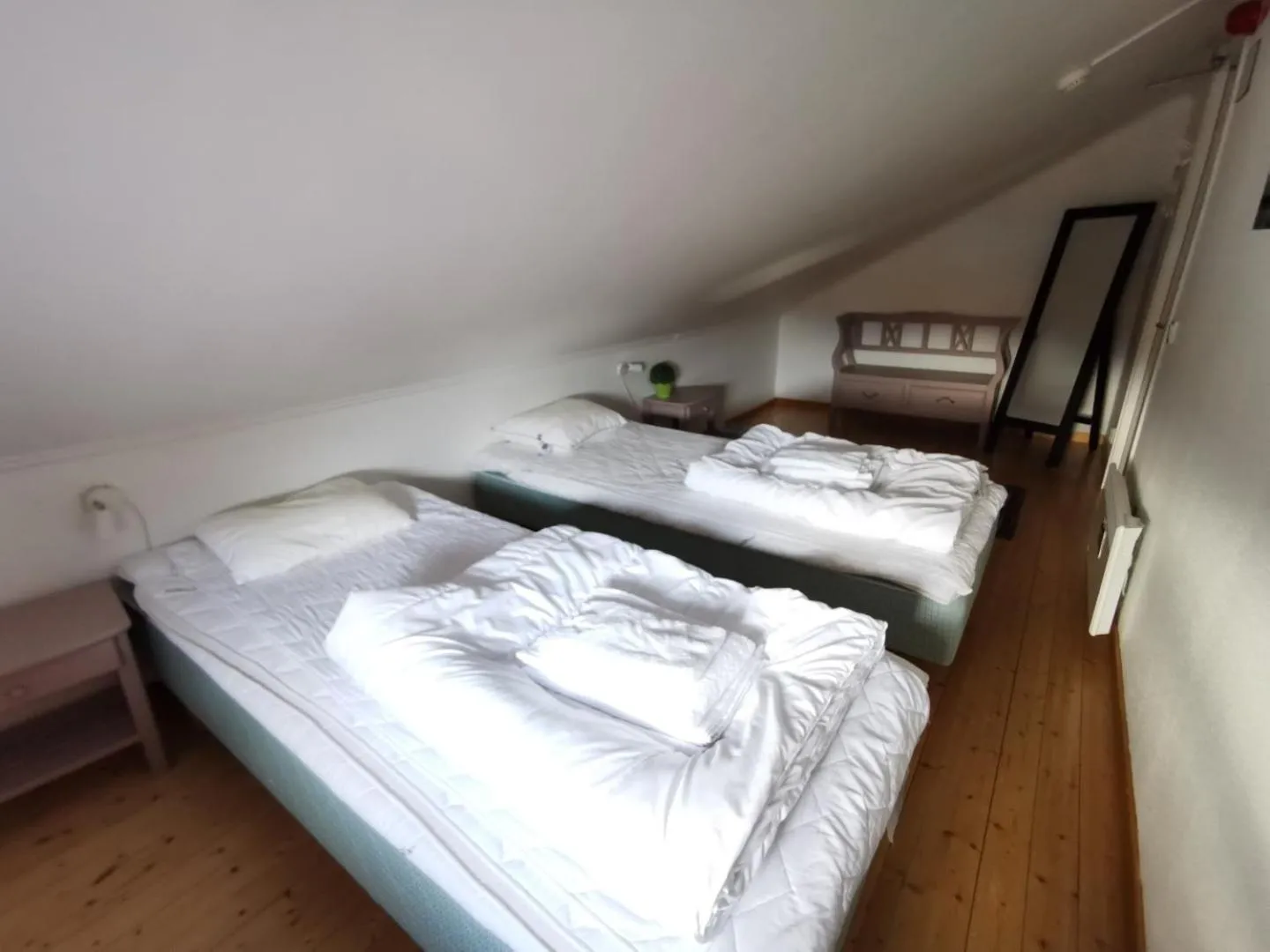 Bed in Abisko Guesthouse & Activities