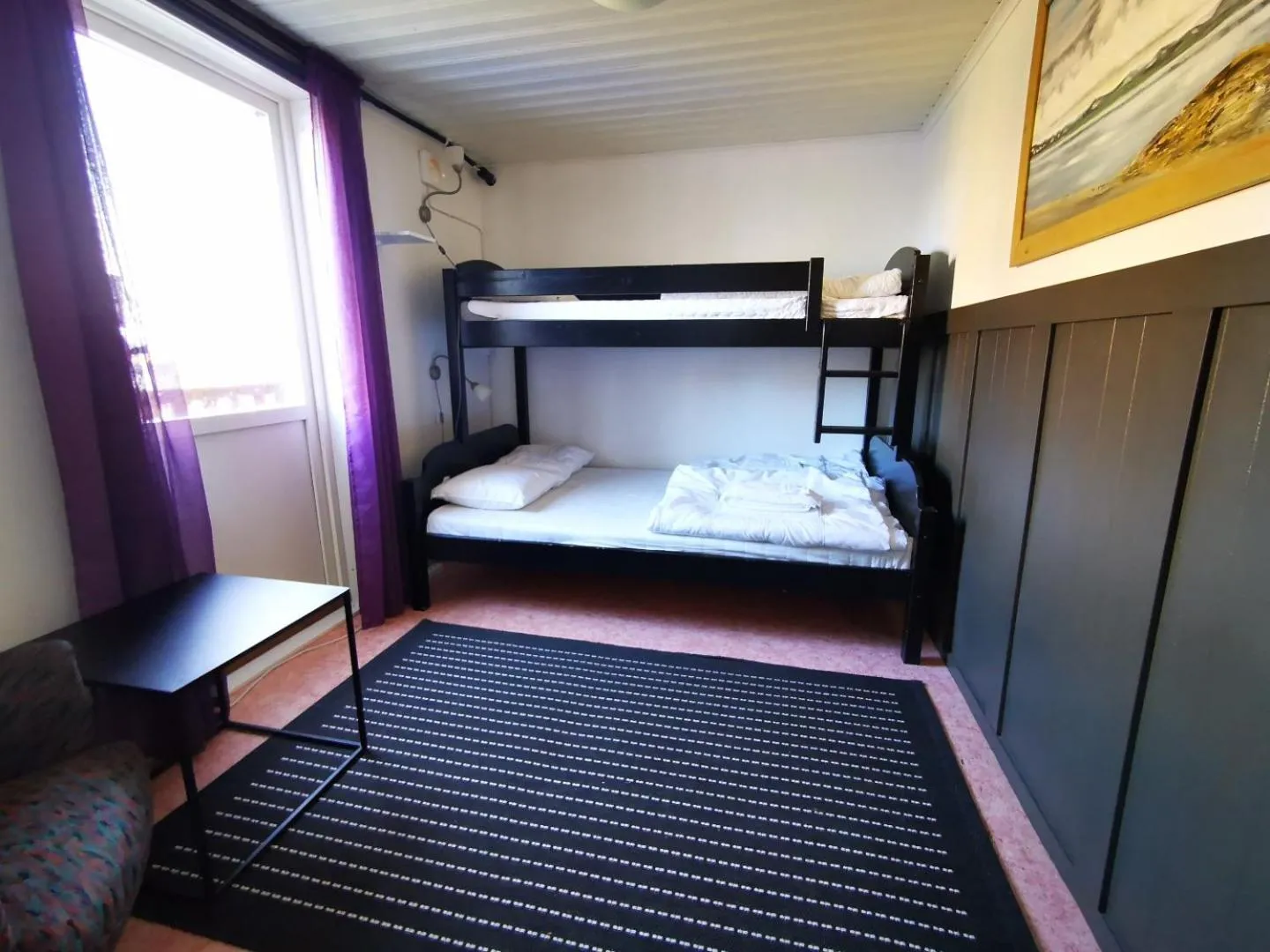 Bed in Abisko Guesthouse & Activities