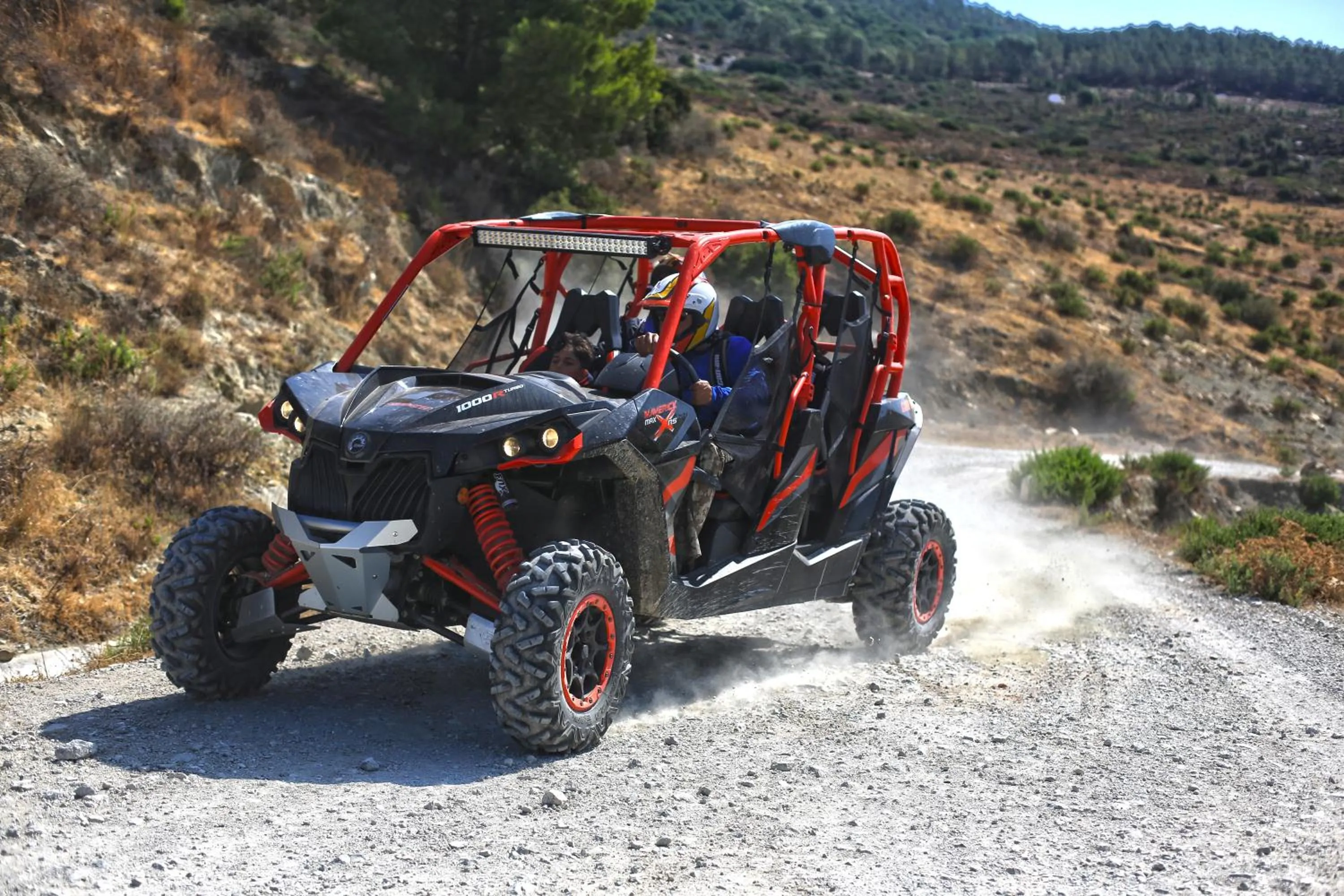 Activities in Mnar Park aqua park