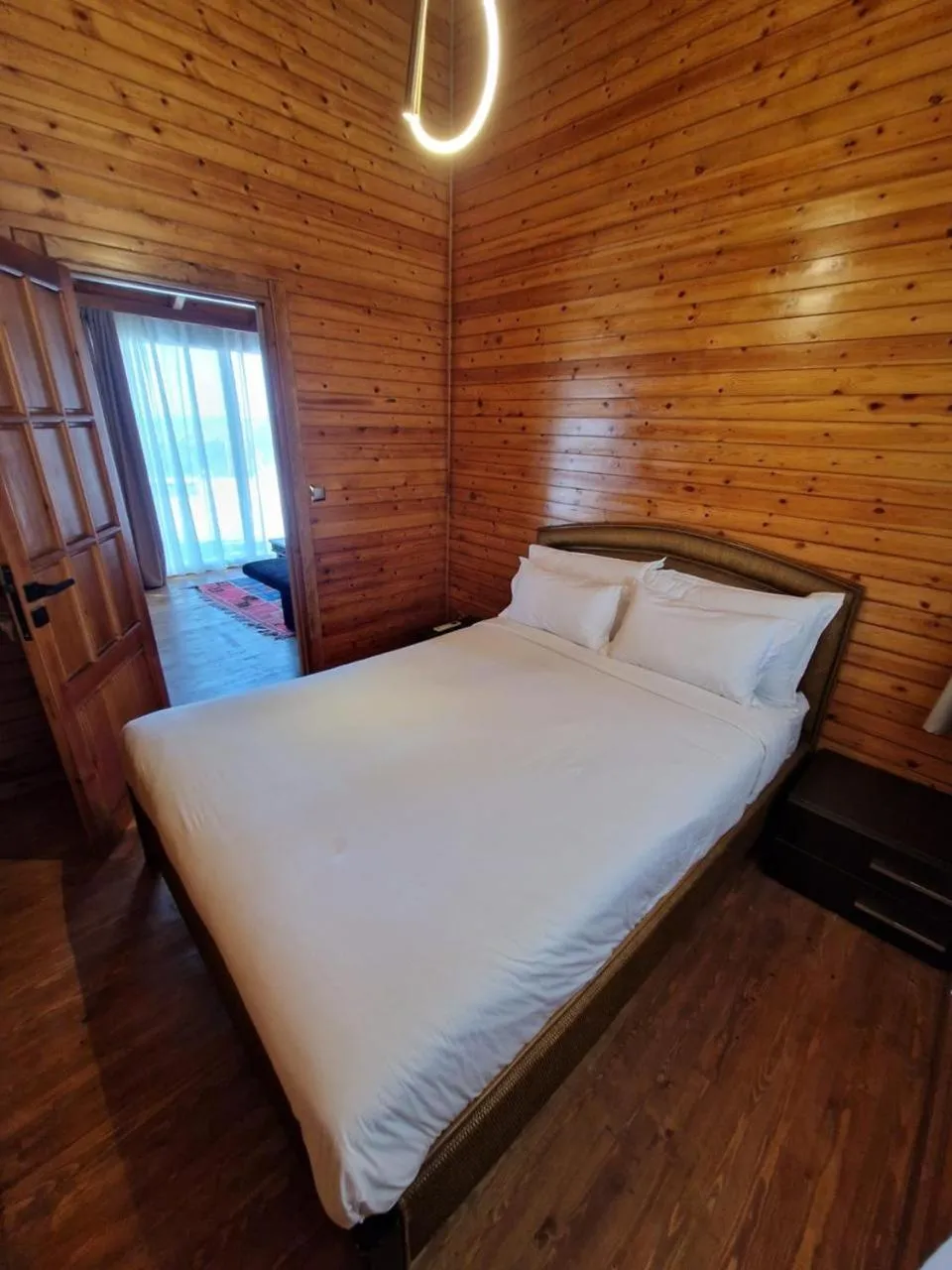 Bed in Mnar Park aqua park