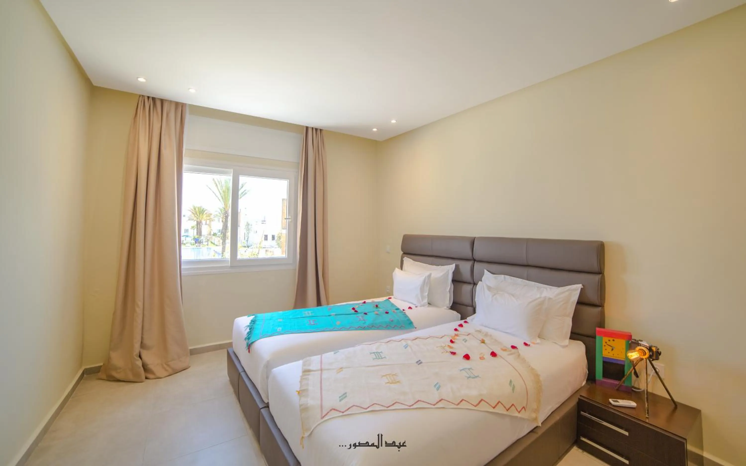 Bed in Mnar Park aqua park