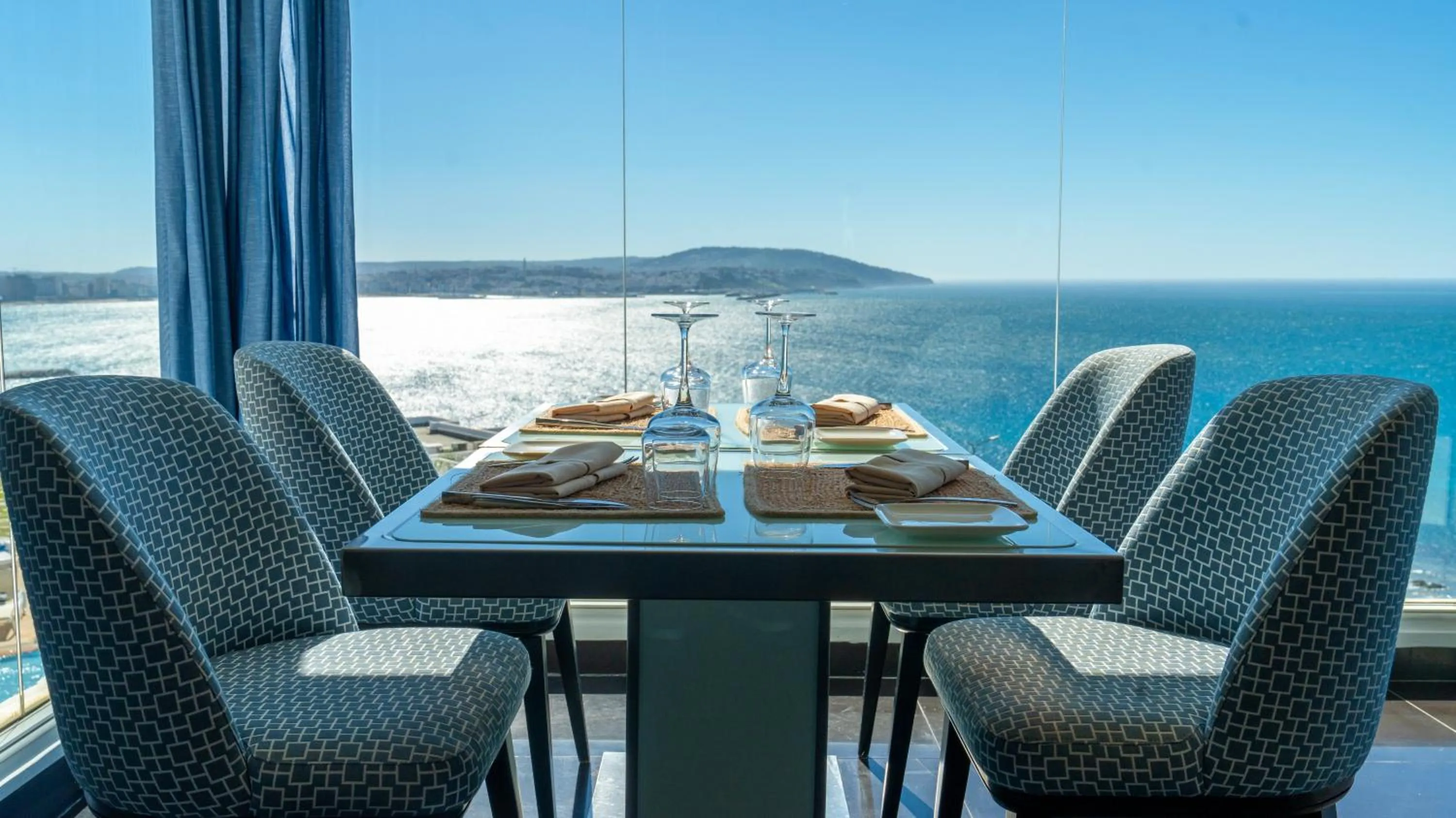 Restaurant/places to eat in Hotel Farah Tanger