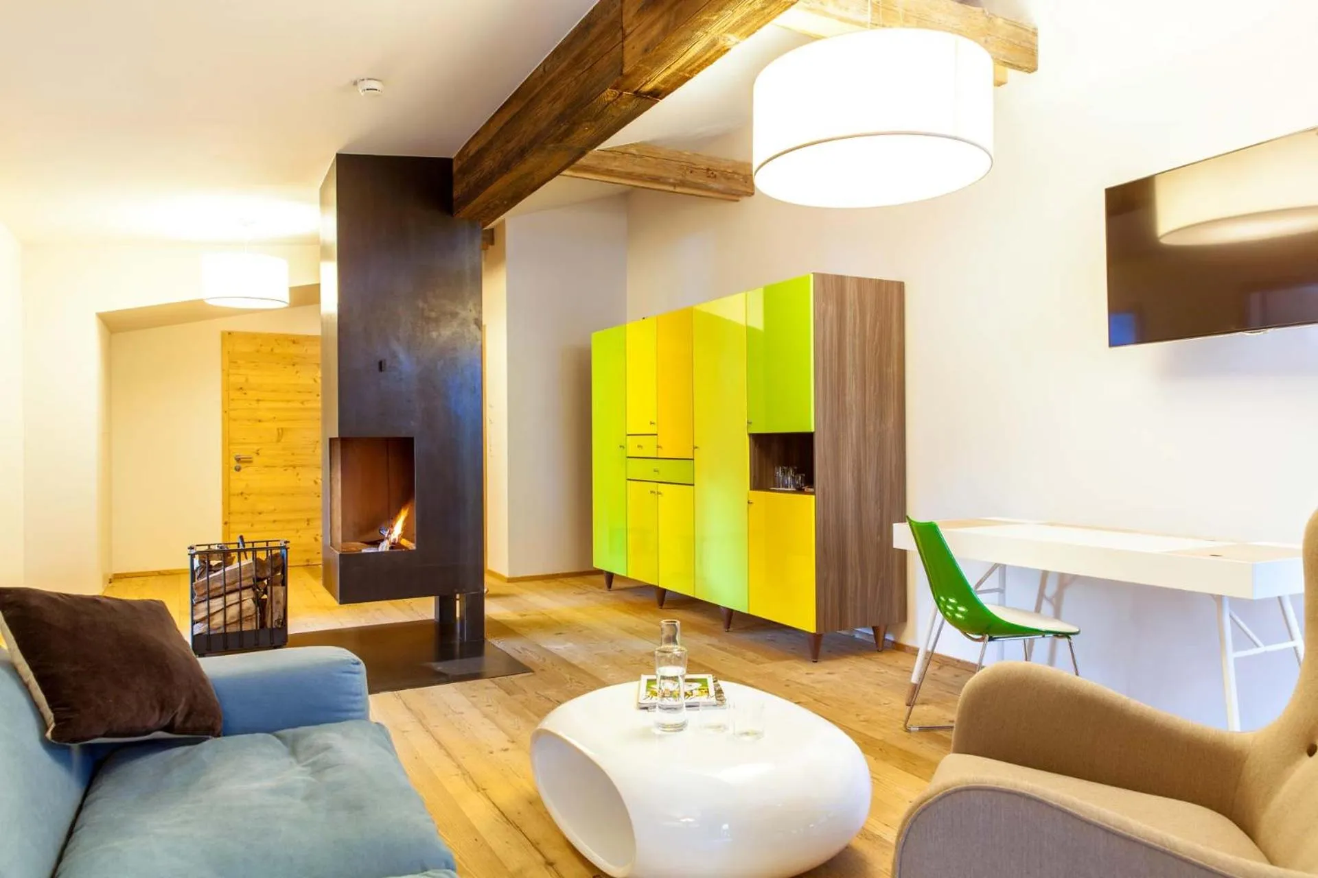 Living room in Raffl's Tyrol Hotel