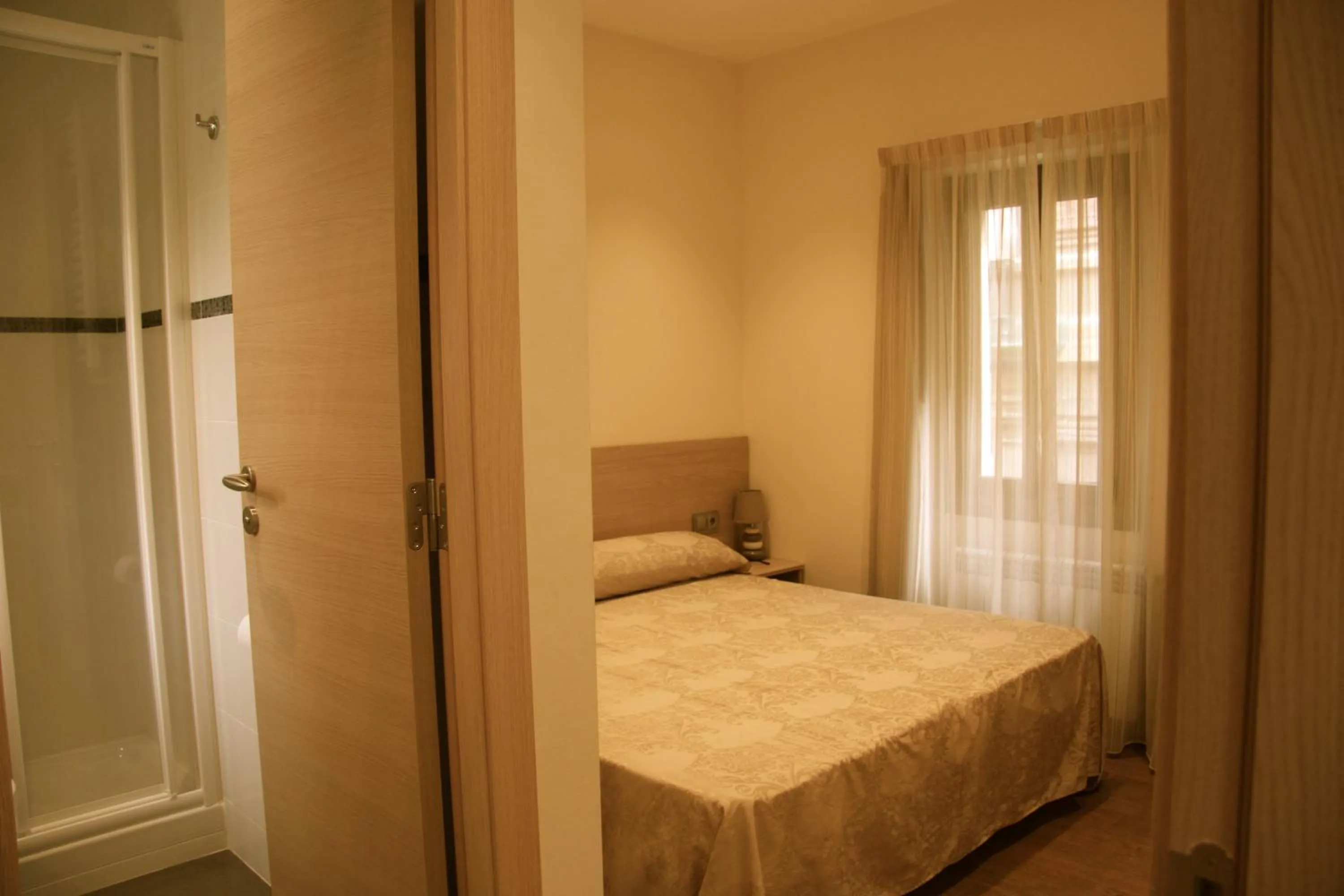 Bed in Hostal Excellence