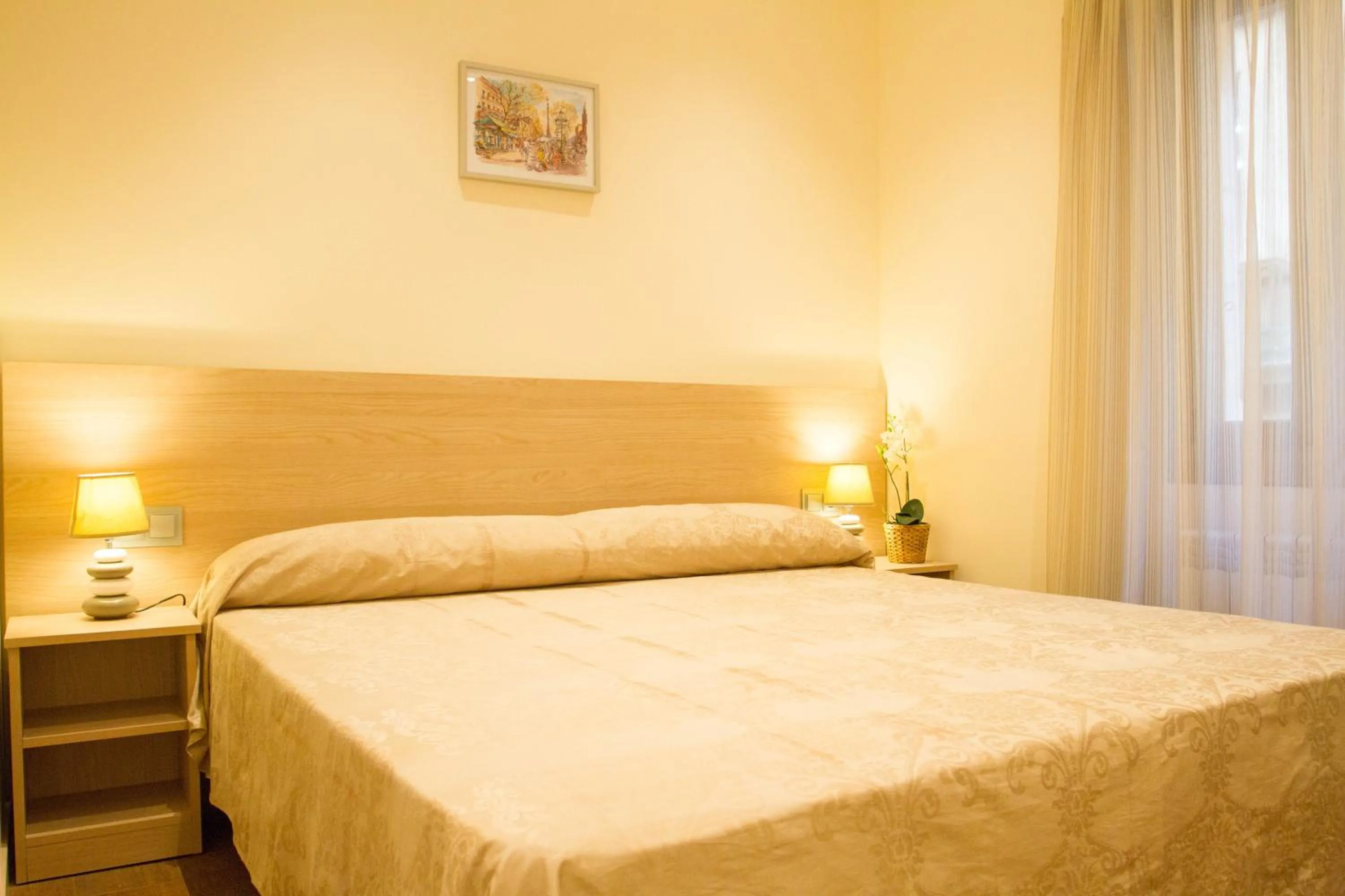 Bed in Hostal Excellence