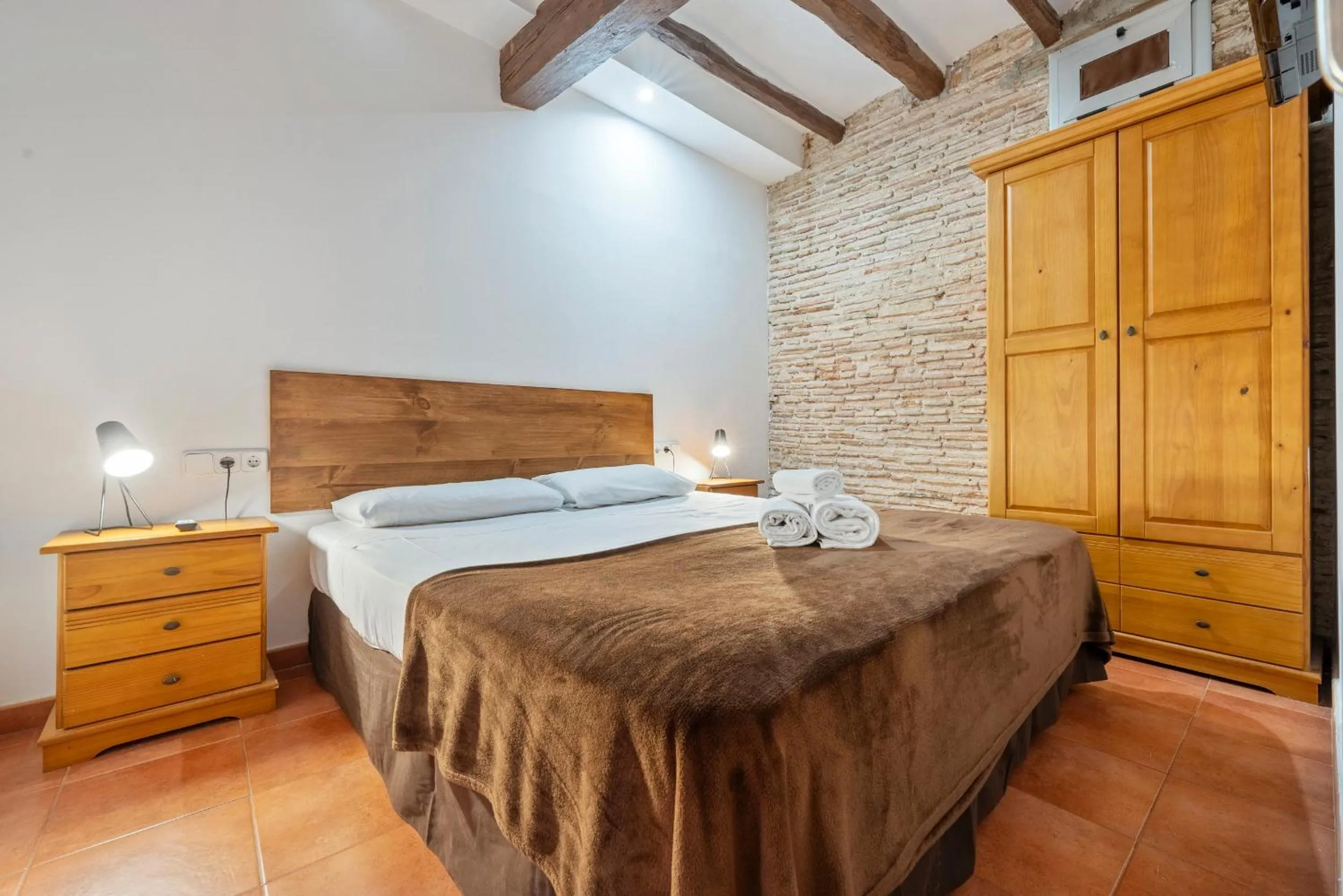 Two-Bedroom Apartment in Portal del Carro 7 Junto a la Catedral