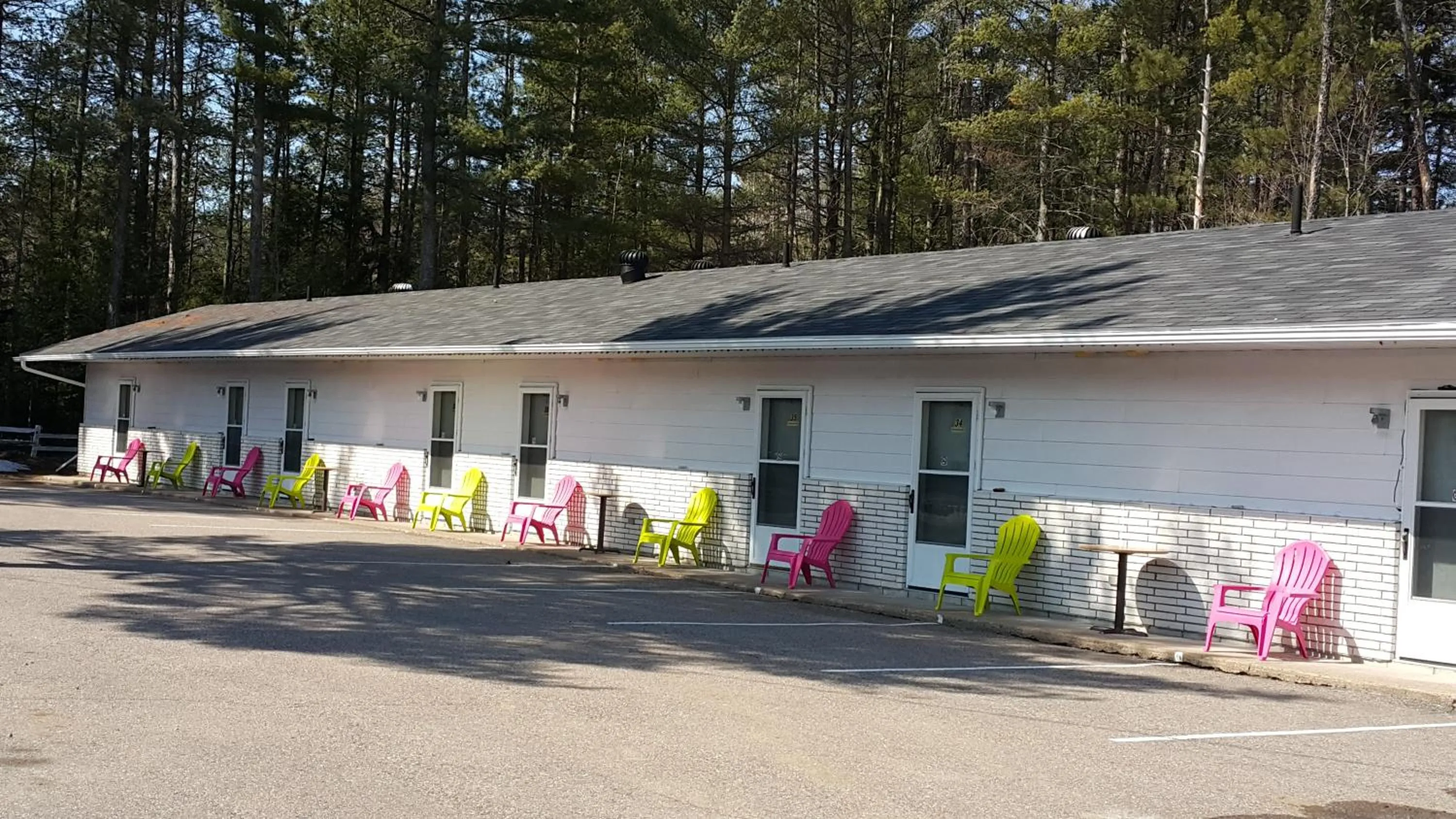 Property building in Pine Motel