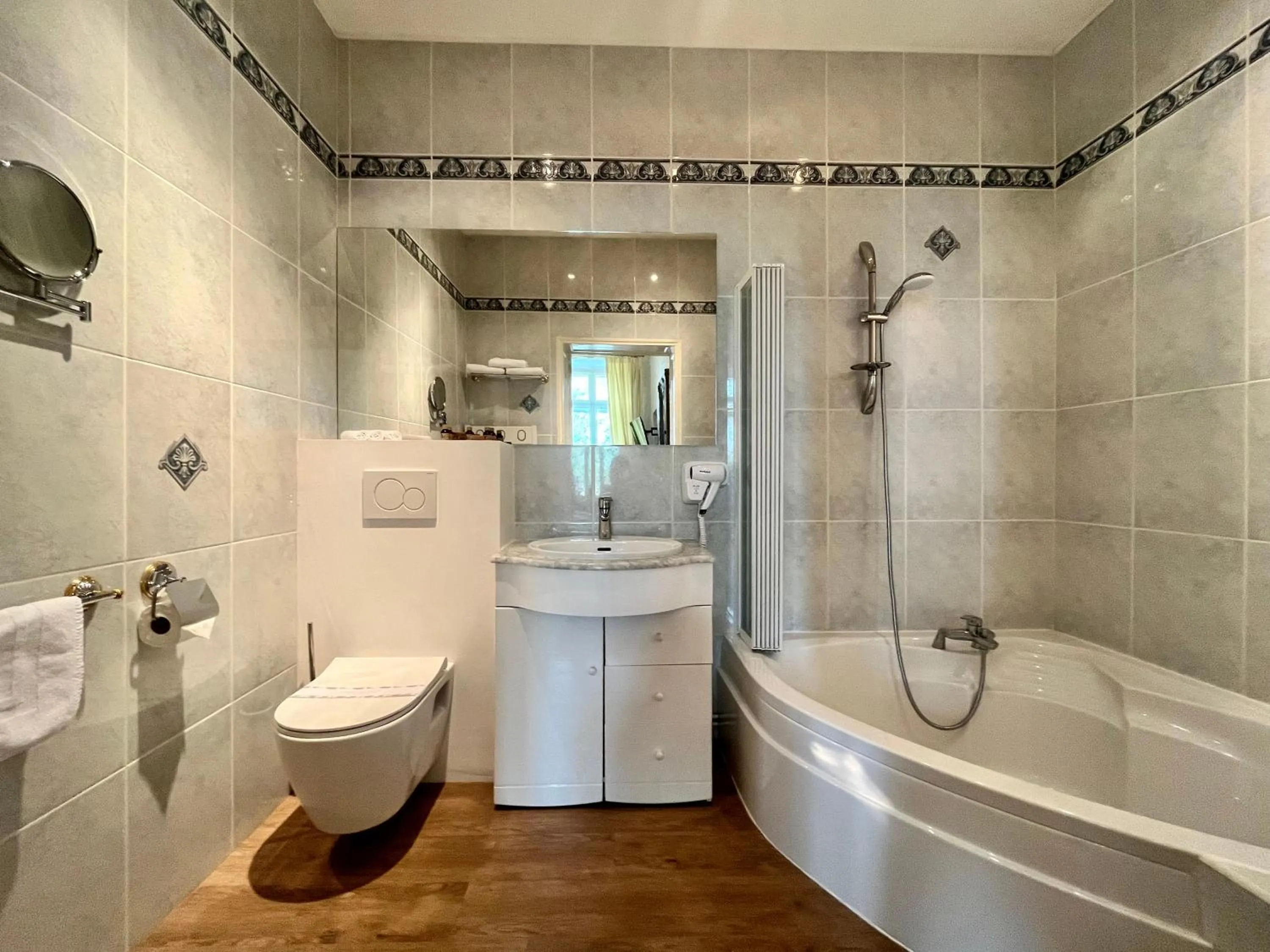 Toilet in Le Clos du Roc