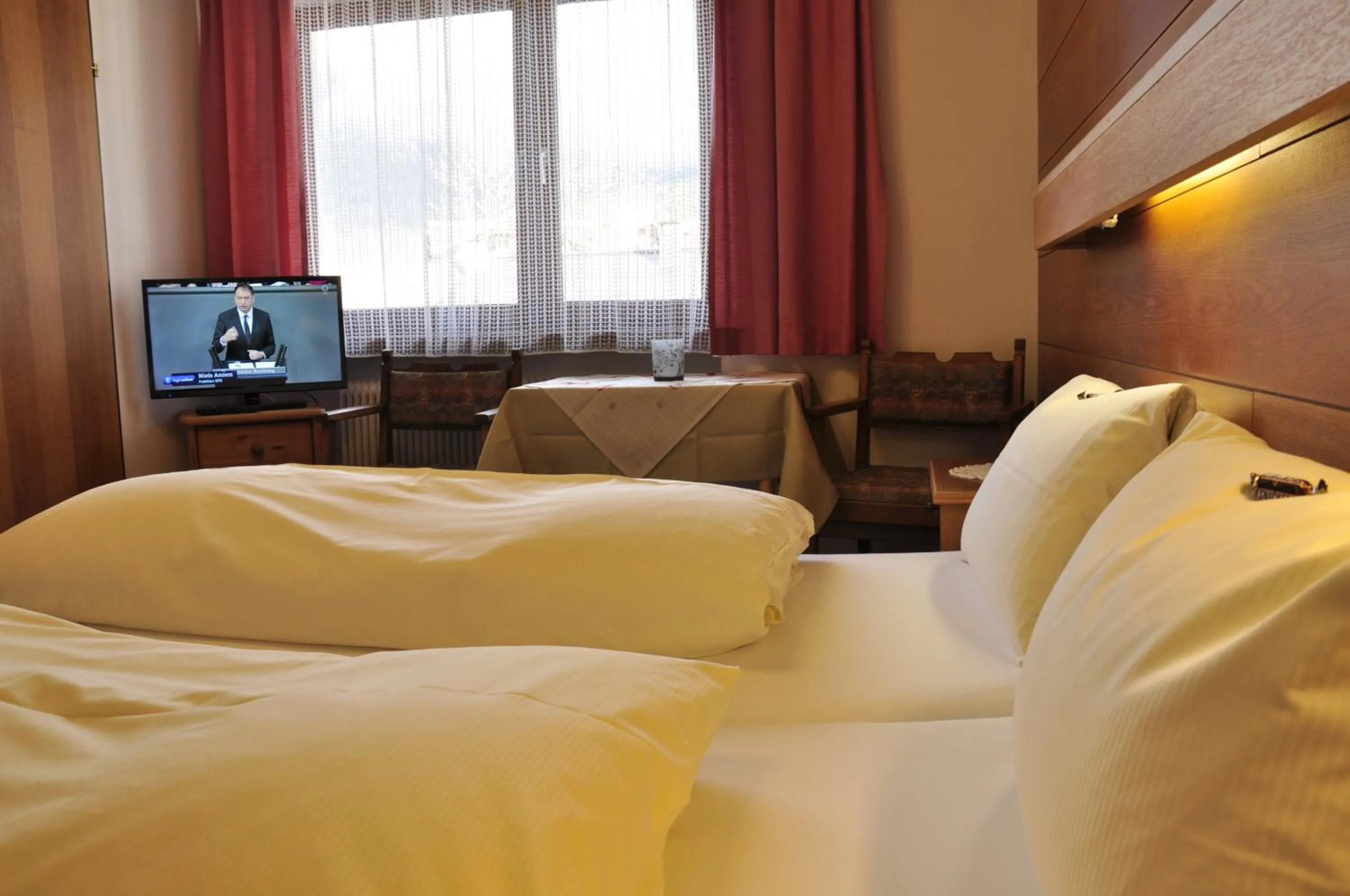 Bedroom, Bed in Bergfrieden Leutasch/Seefeld