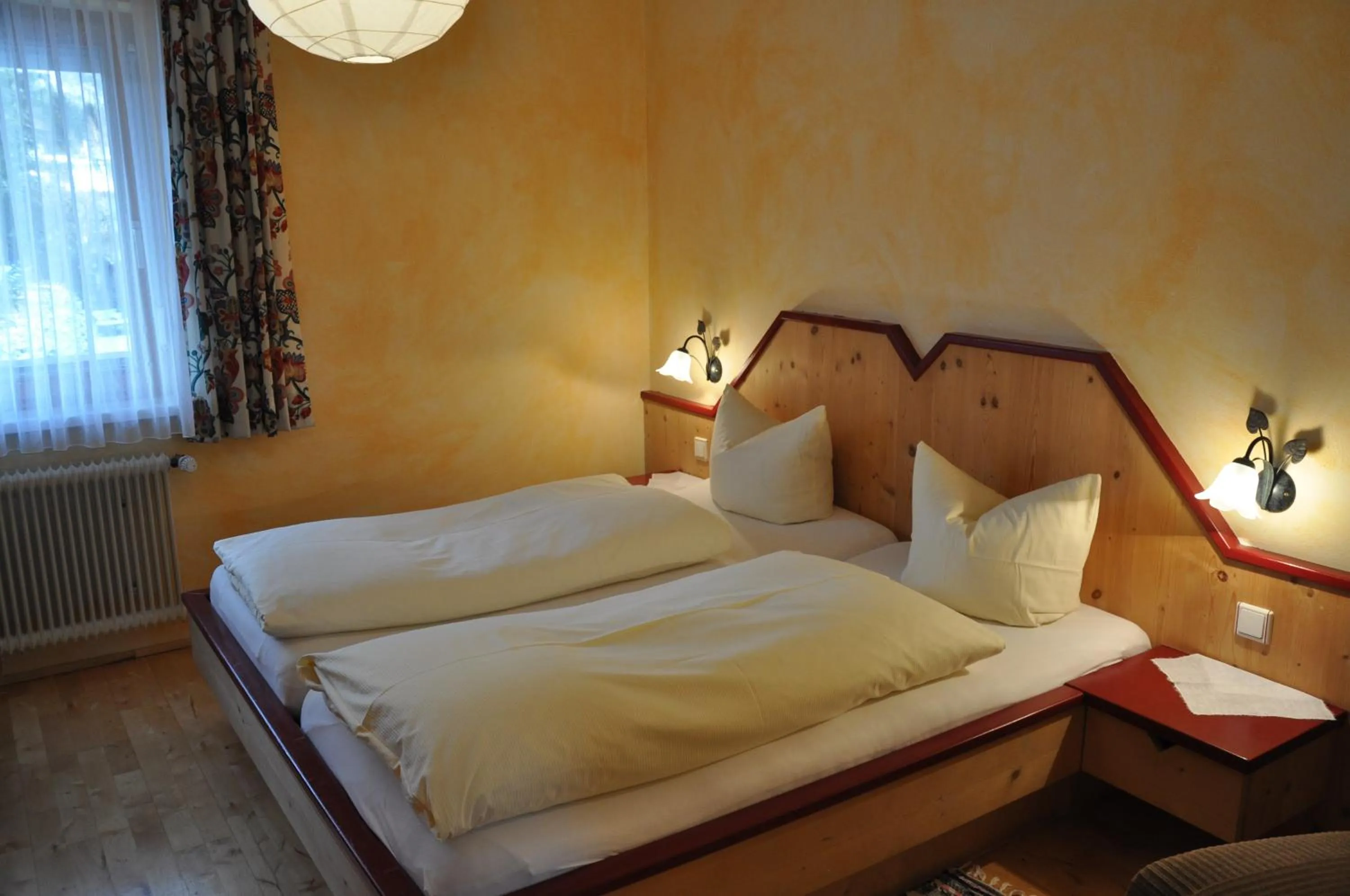 Bed in Bergfrieden Leutasch/Seefeld
