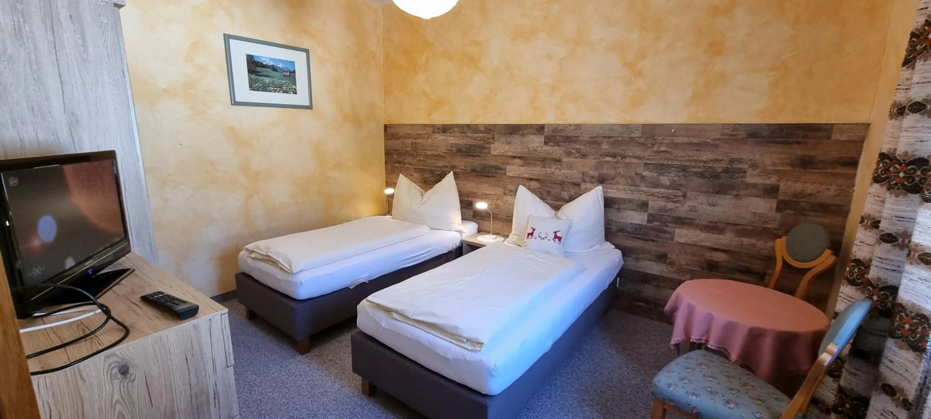 Bedroom, Bed in Bergfrieden Leutasch/Seefeld