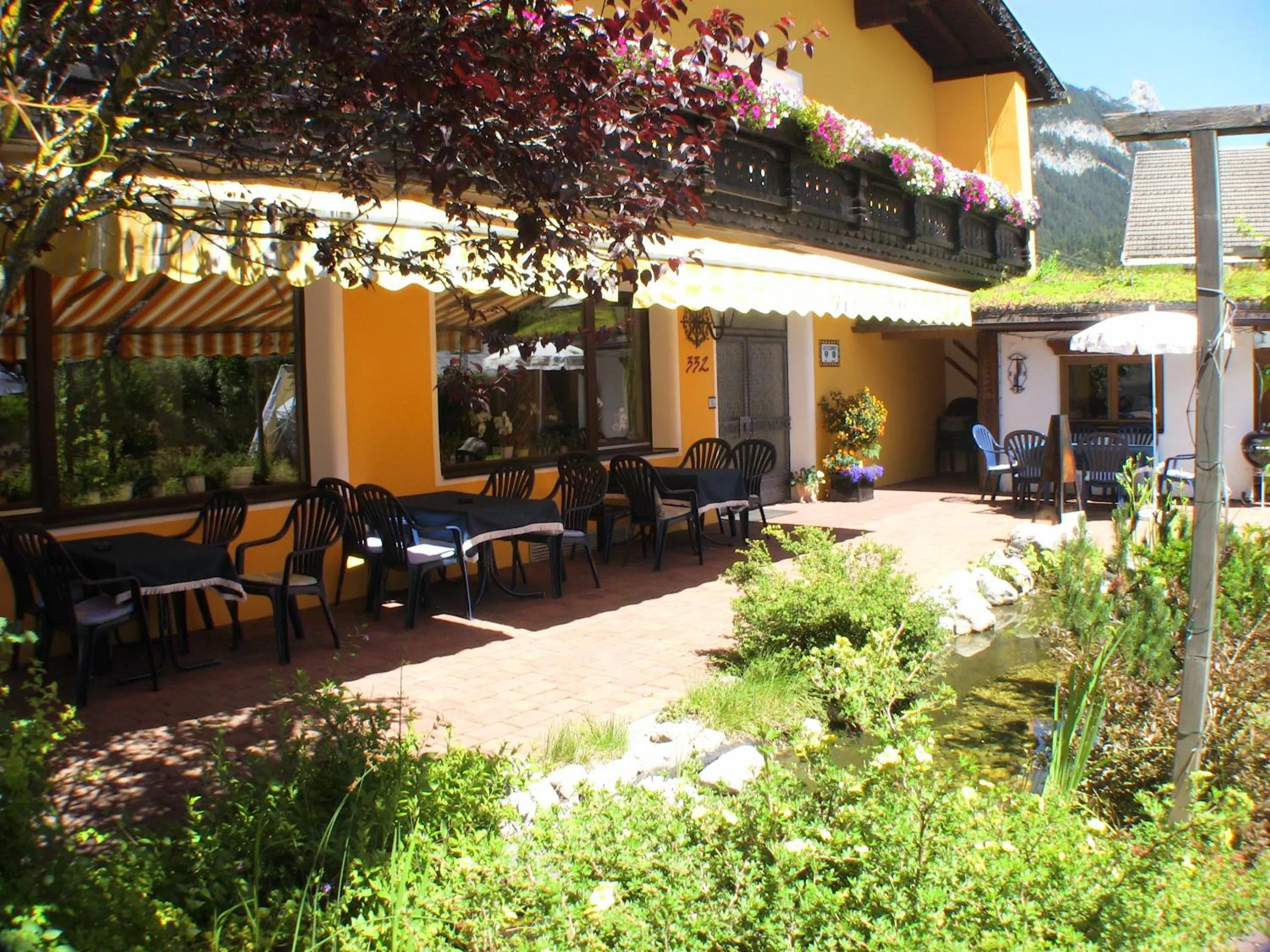Garden in Bergfrieden Leutasch/Seefeld