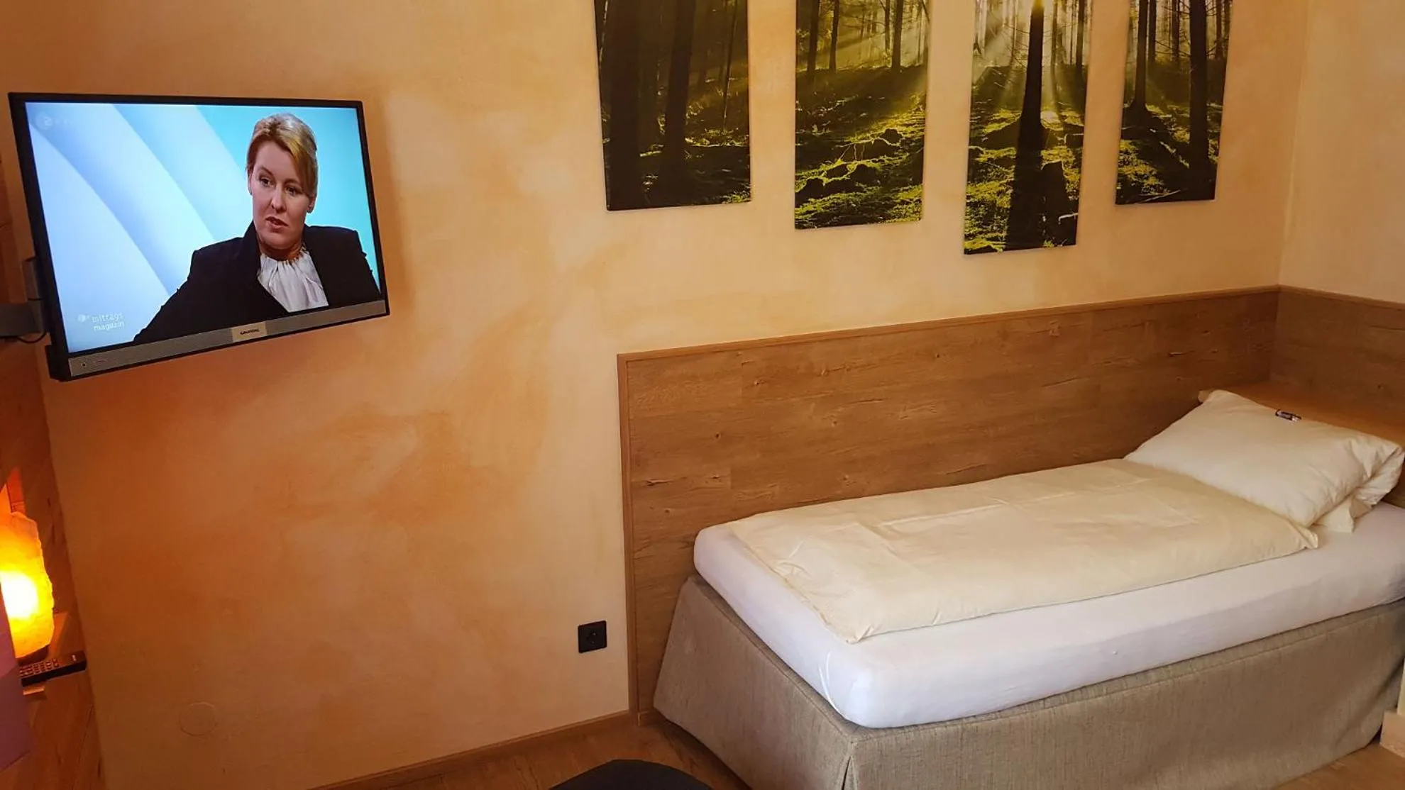Bed in Bergfrieden Leutasch/Seefeld