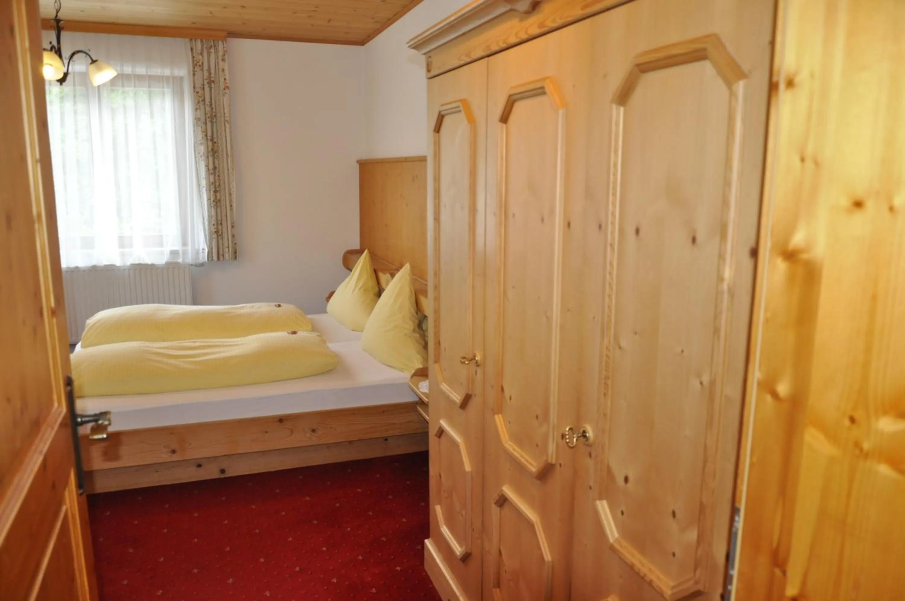 Bedroom, Bed in Bergfrieden Leutasch/Seefeld