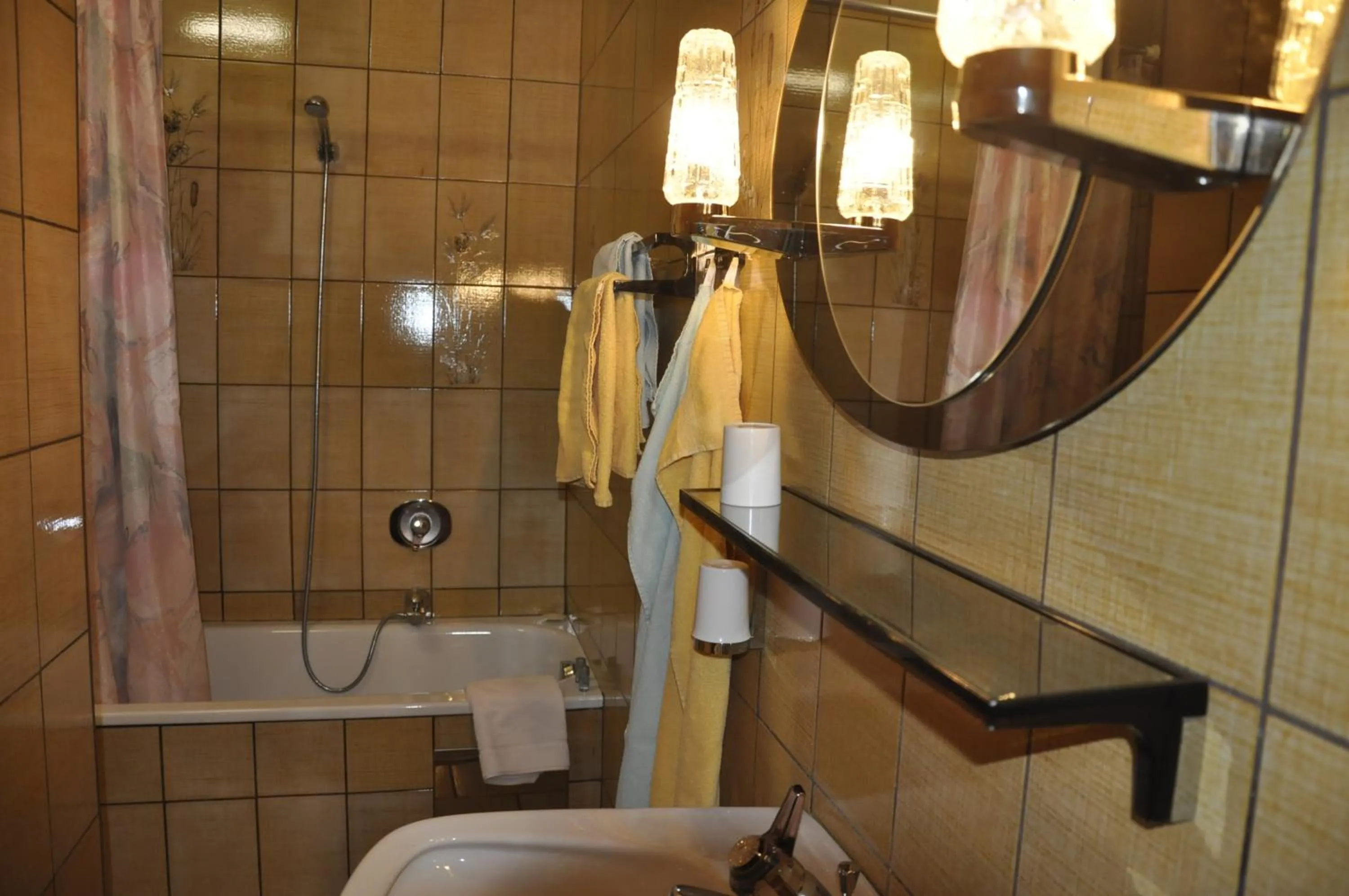 Bathroom in Bergfrieden Leutasch/Seefeld