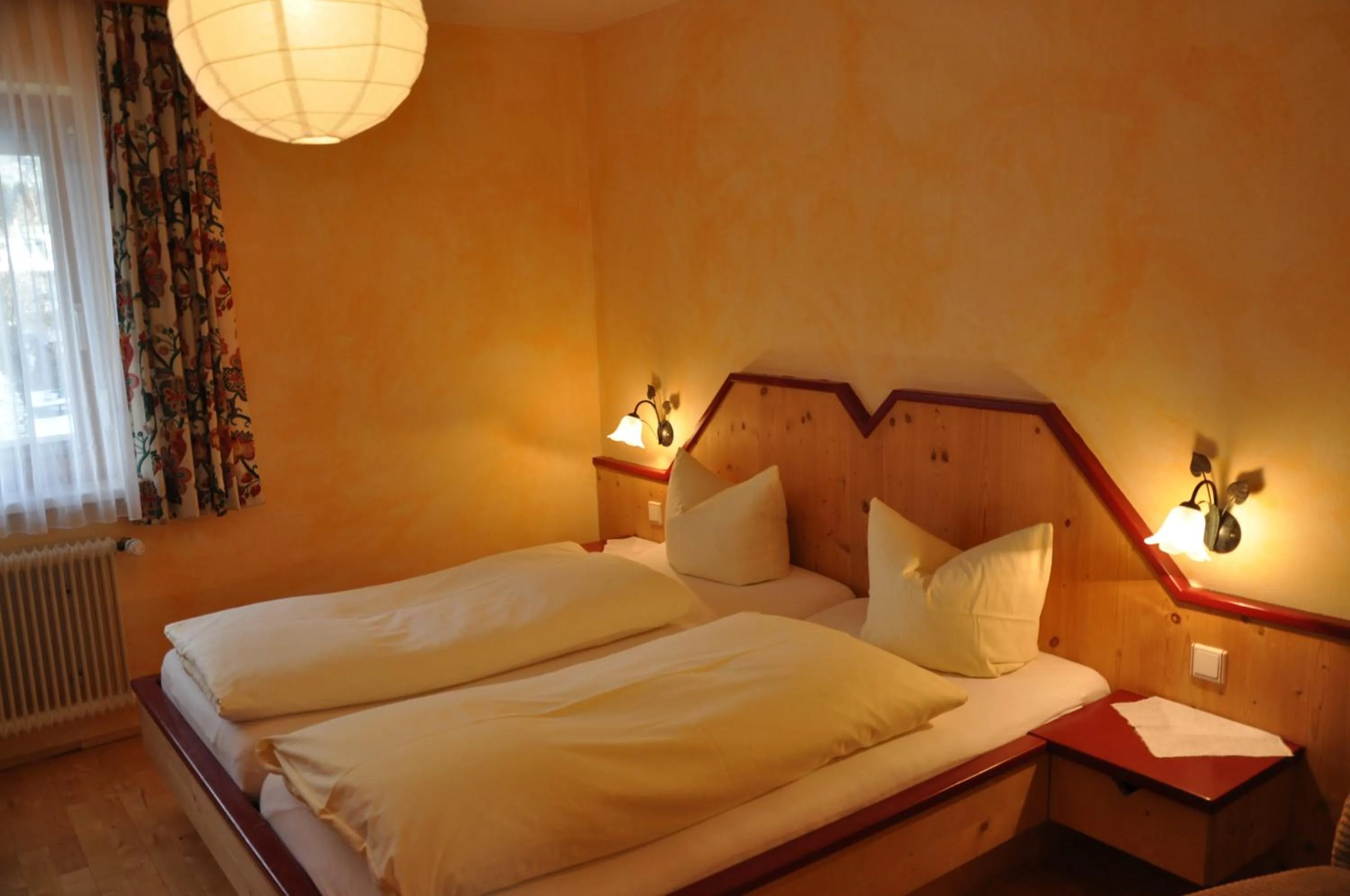 Bed in Bergfrieden Leutasch/Seefeld