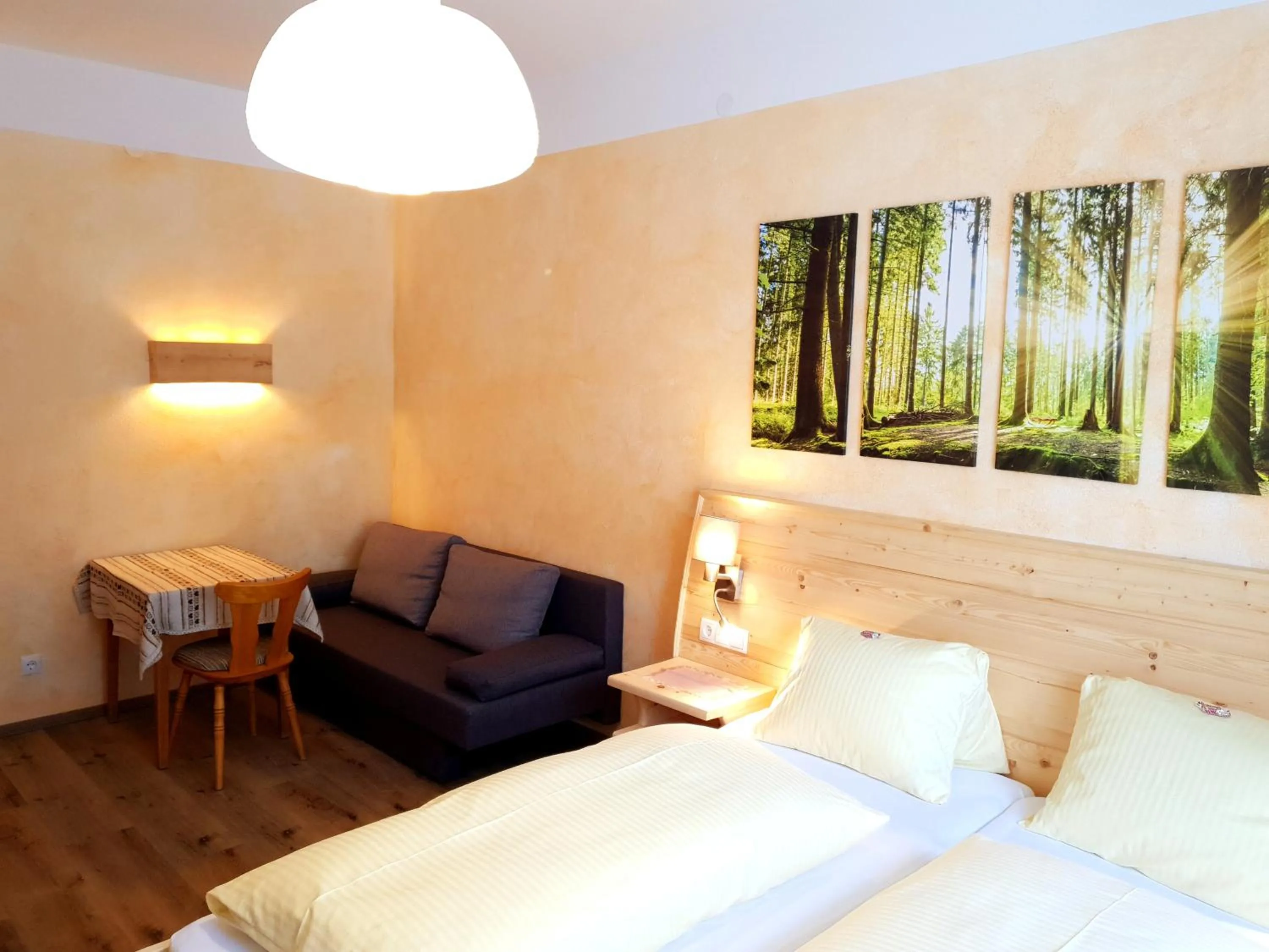 Photo of the whole room, Bed in Bergfrieden Leutasch/Seefeld