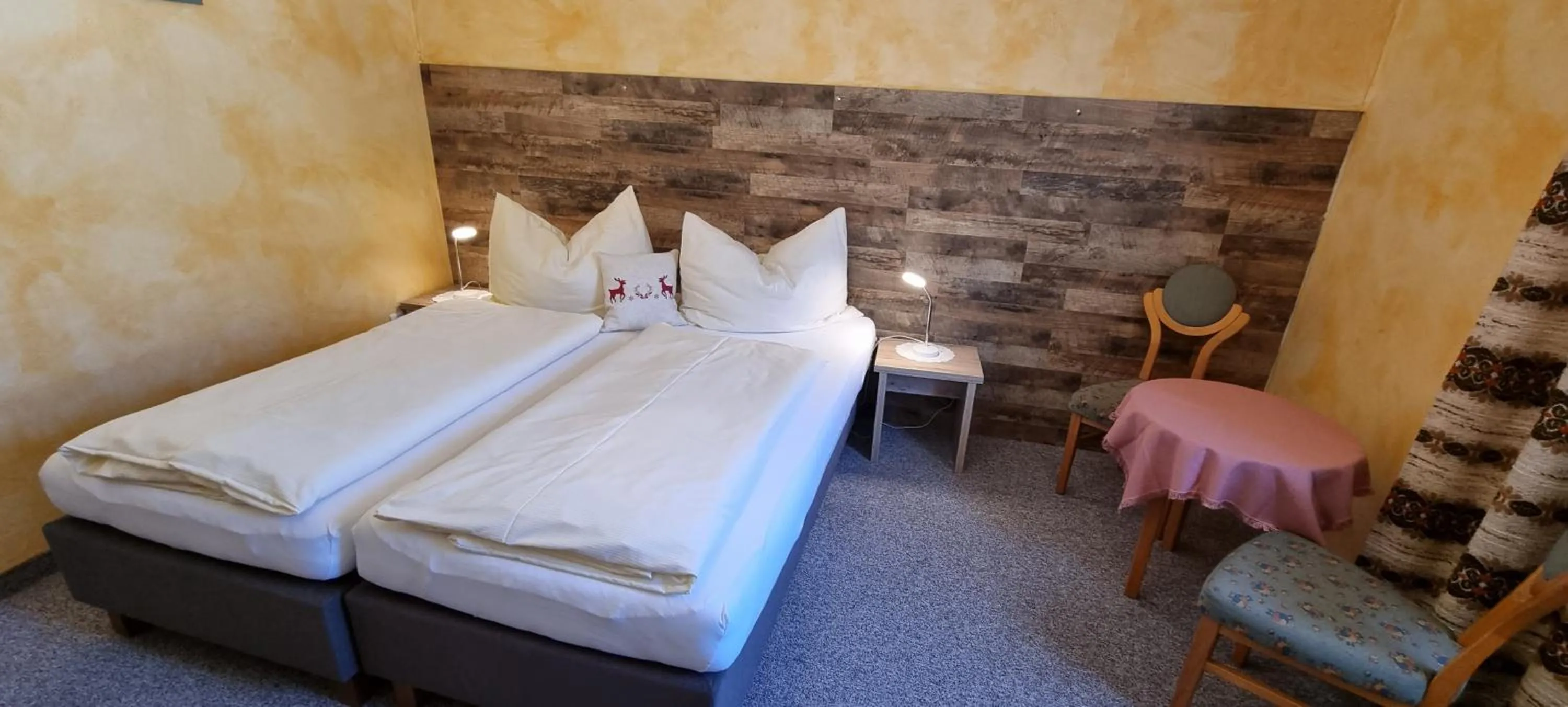 Bedroom, Bed in Bergfrieden Leutasch/Seefeld