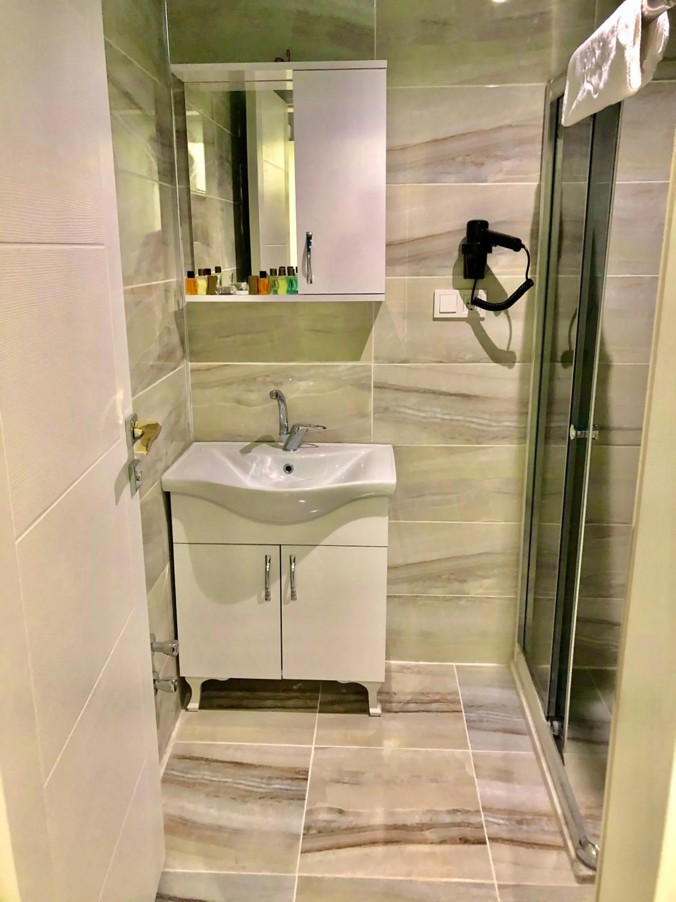 Bathroom in Grand Atakum Boutıque Hotel