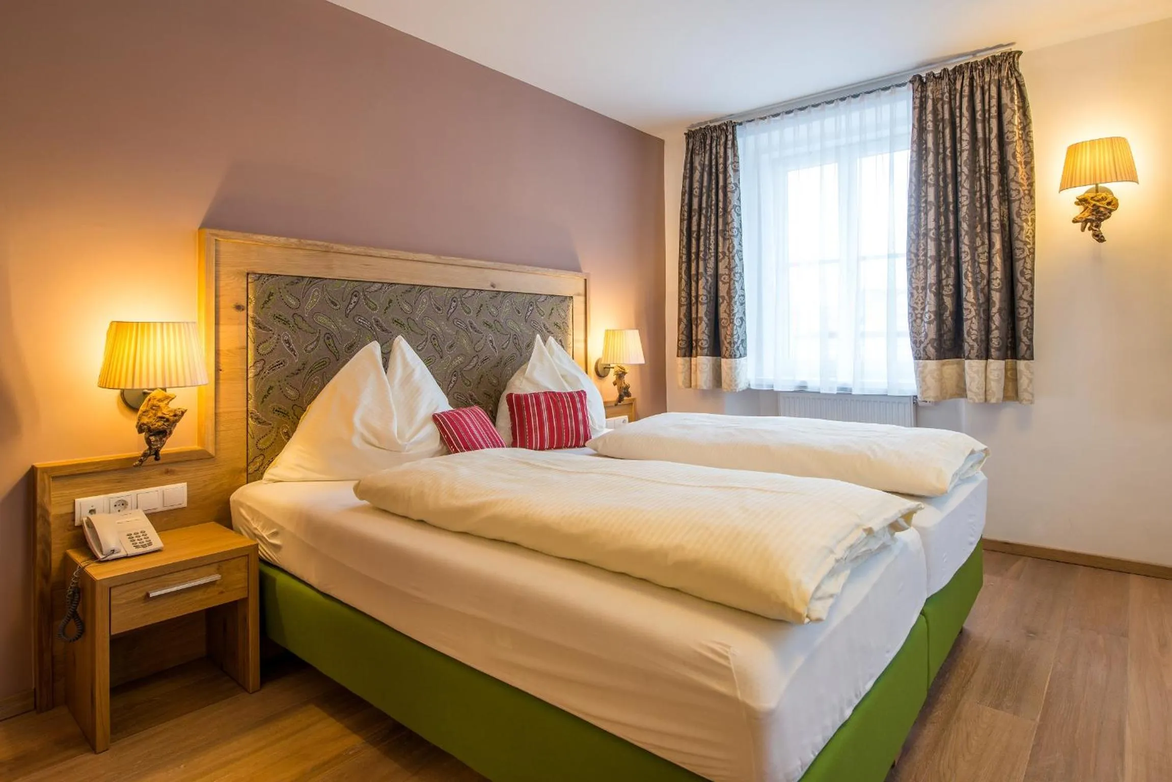 Photo of the whole room, Bed in Posthotel Radstadt