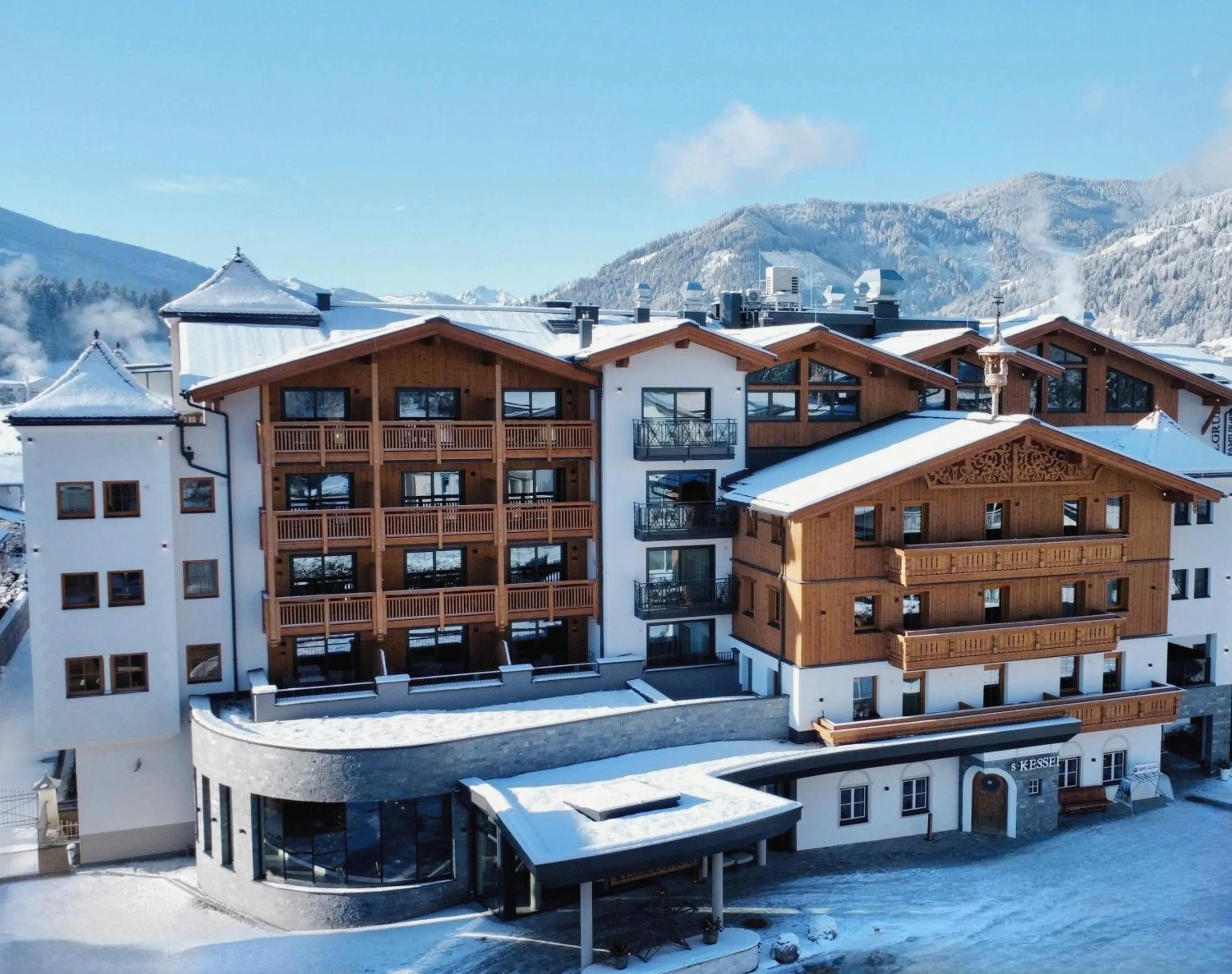 Property building in Ferienwelt Kesselgrub Hotel in Altenmarkt-Zauchensee