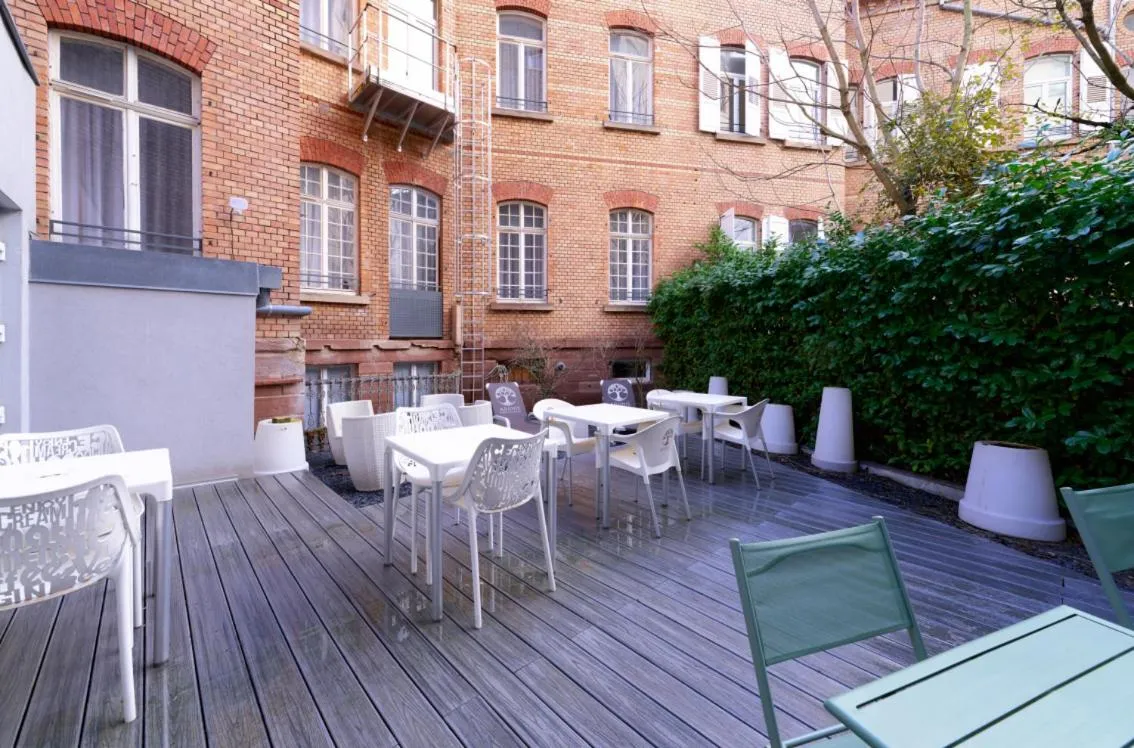 Patio in Adonis Hotel Strasbourg