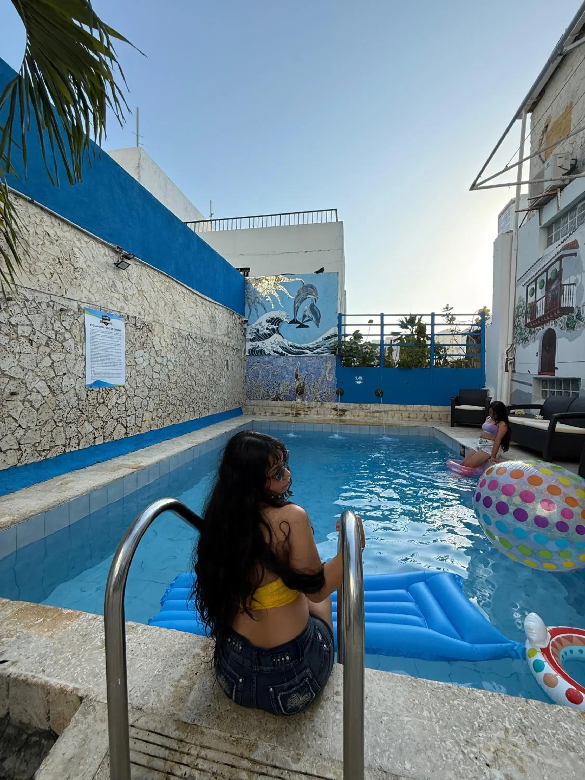 Property building in Hotel Toledo FL Property building in Hotel Toledo FL