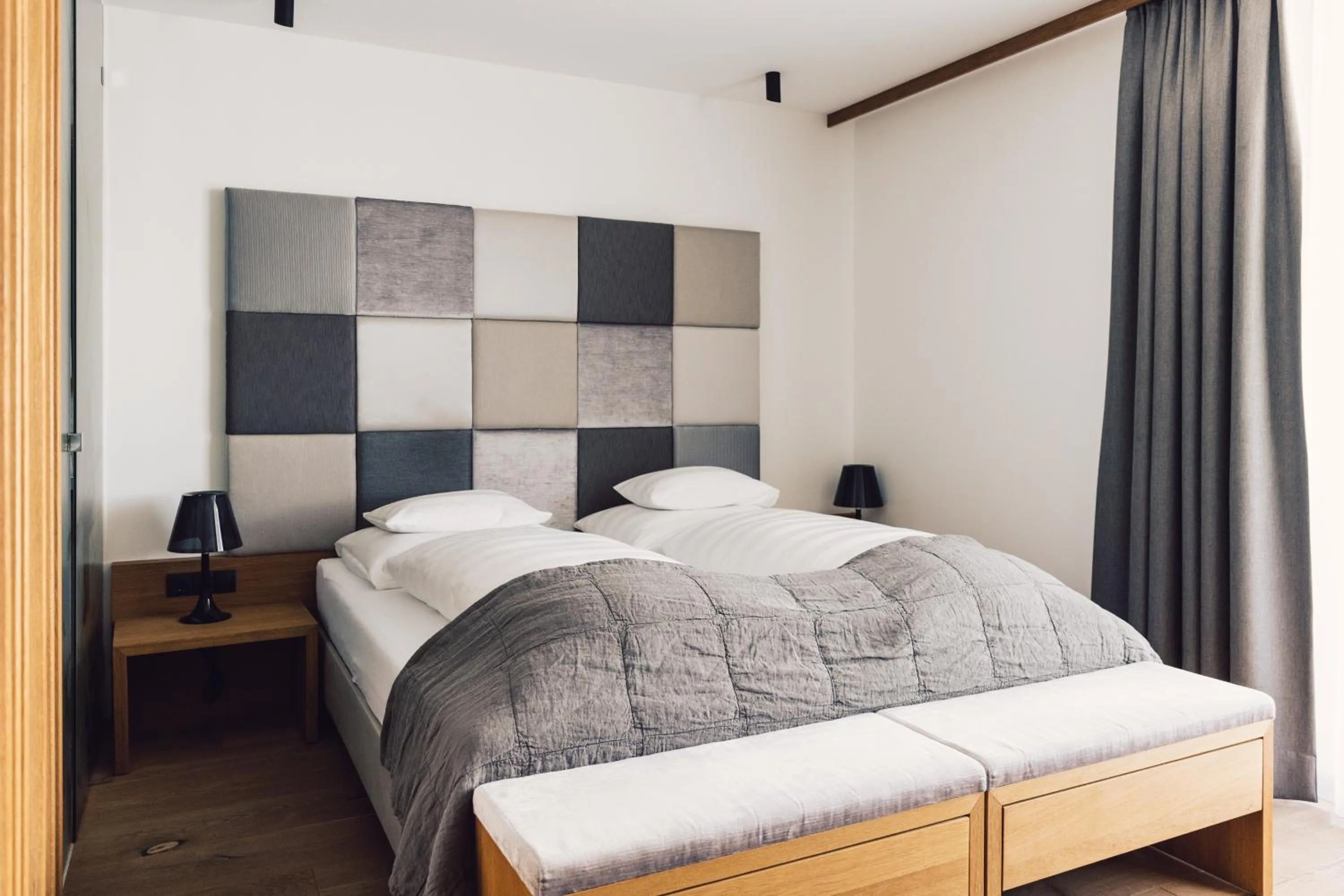 Photo of the whole room, Bed in Hotel Schöne Aussicht