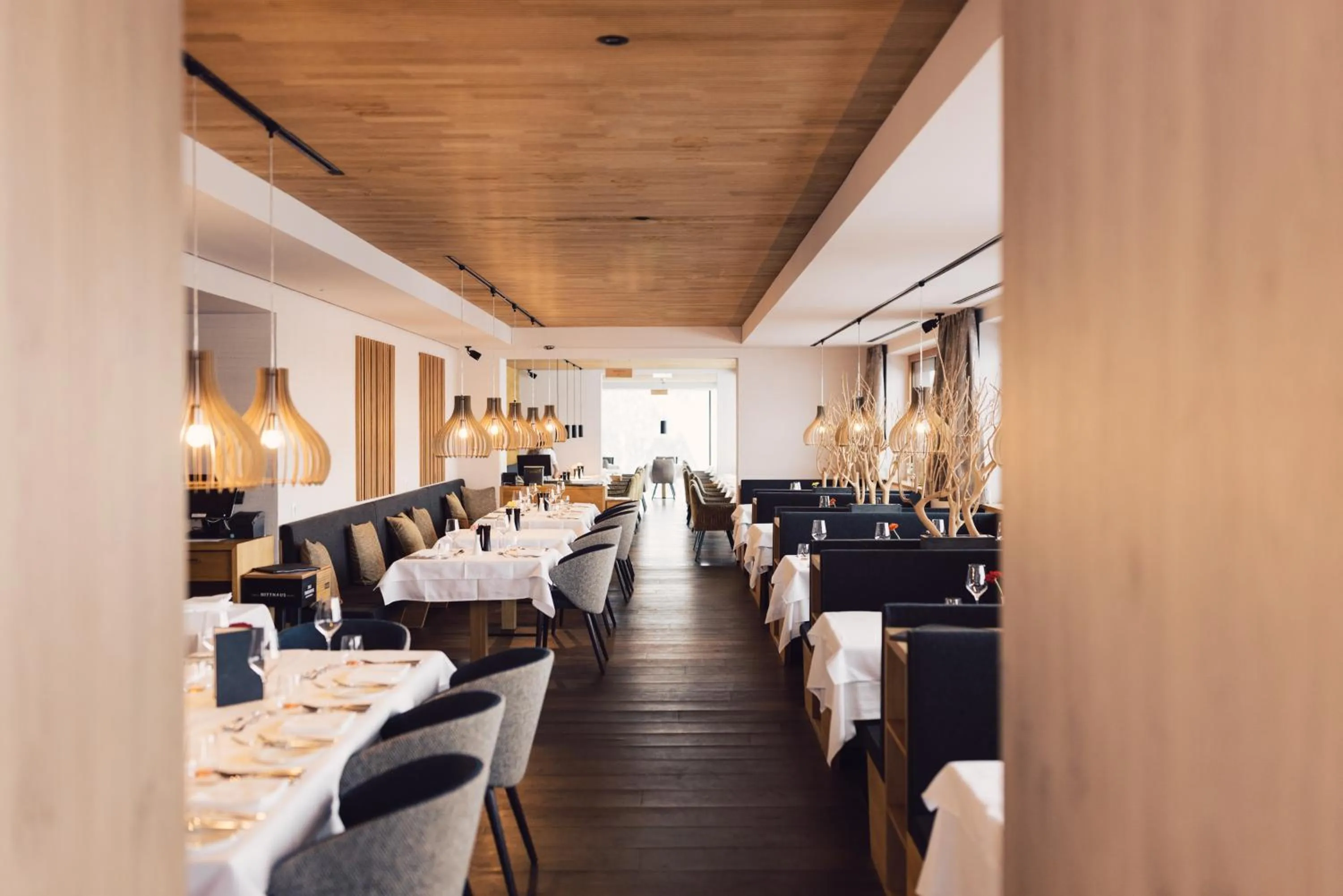 Restaurant/places to eat in Hotel Schöne Aussicht