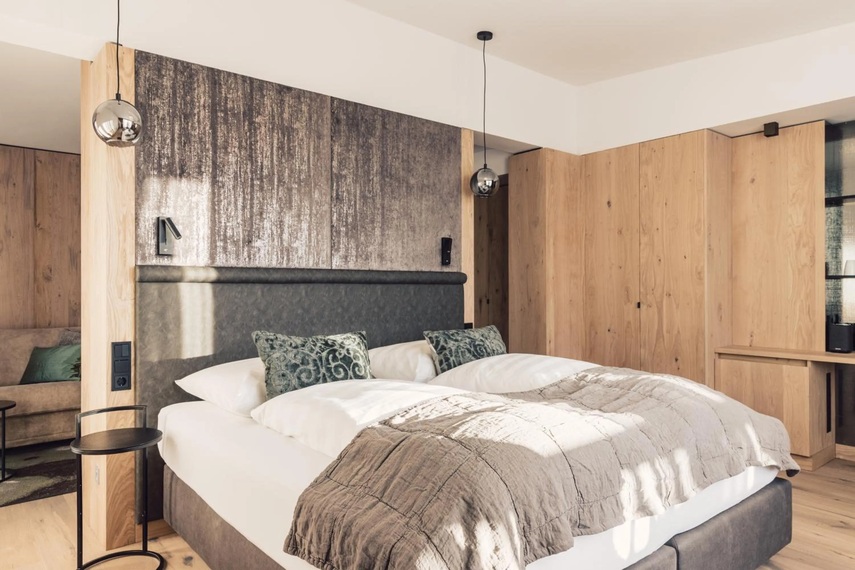 Photo of the whole room, Bed in Hotel Schöne Aussicht