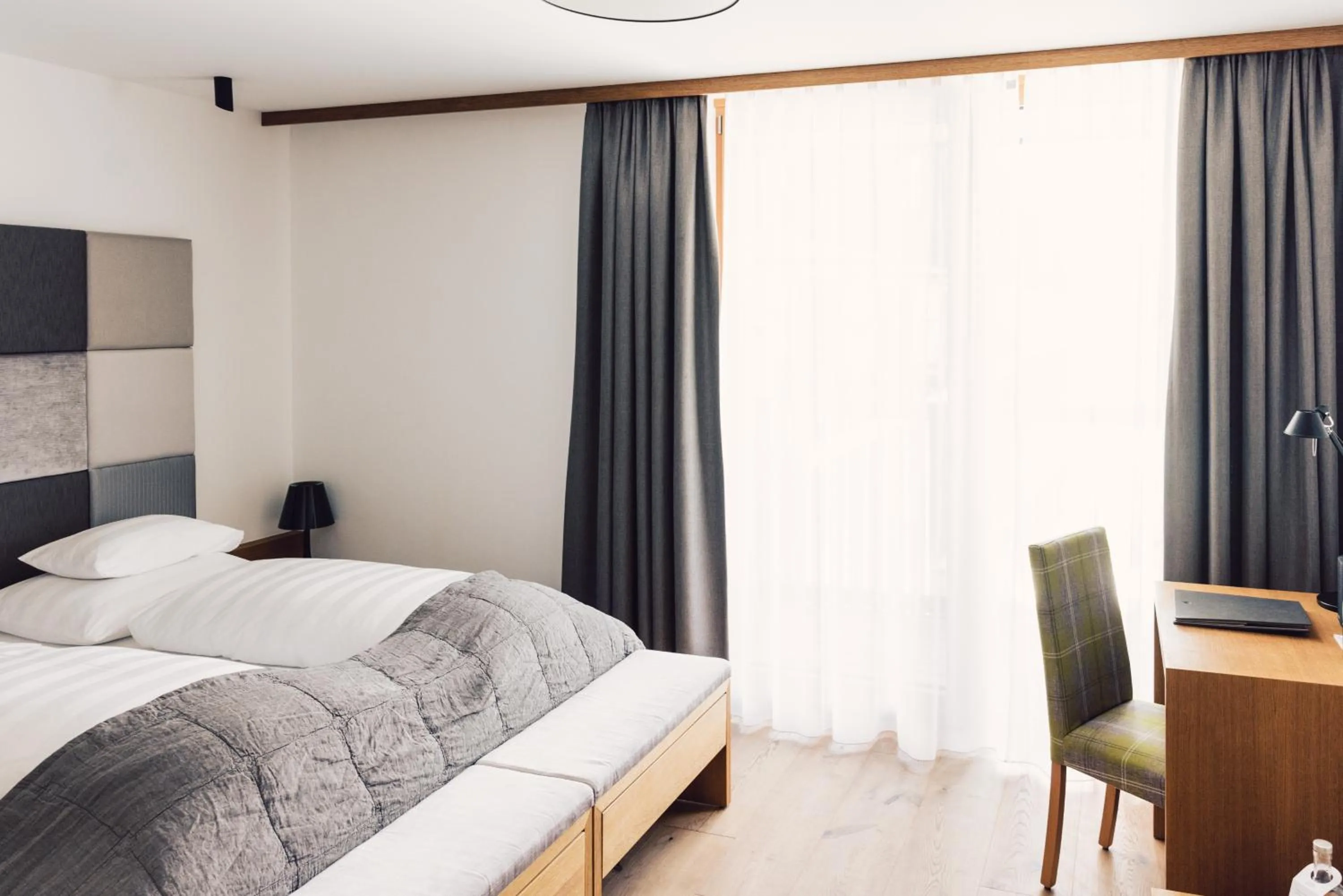 Photo of the whole room, Bed in Hotel Schöne Aussicht