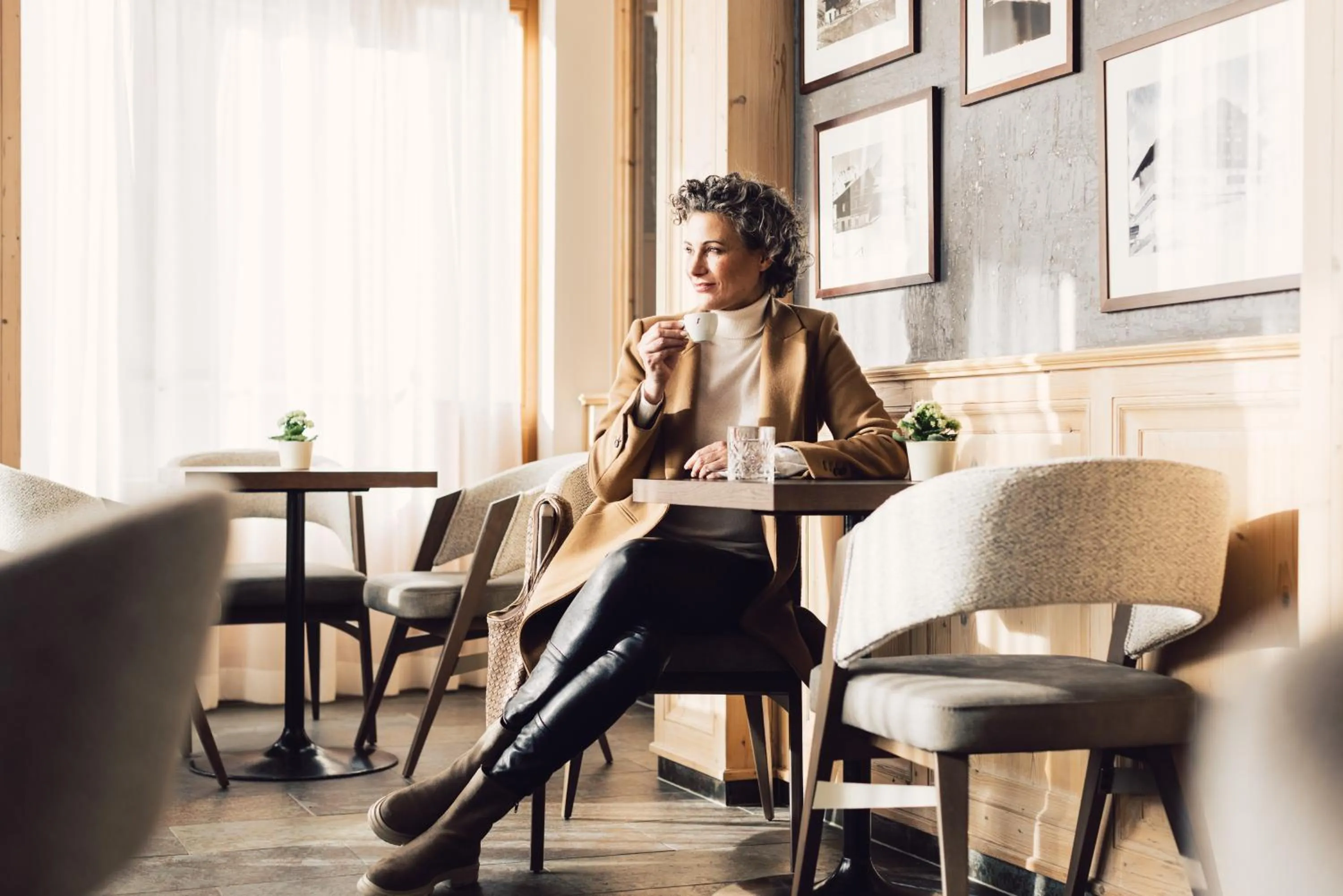 Restaurant/places to eat in Hotel Schöne Aussicht